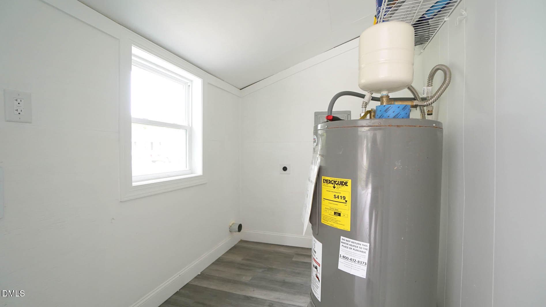 LAundry Room - 500 E Mcneill Street, Lillington, NC 27546