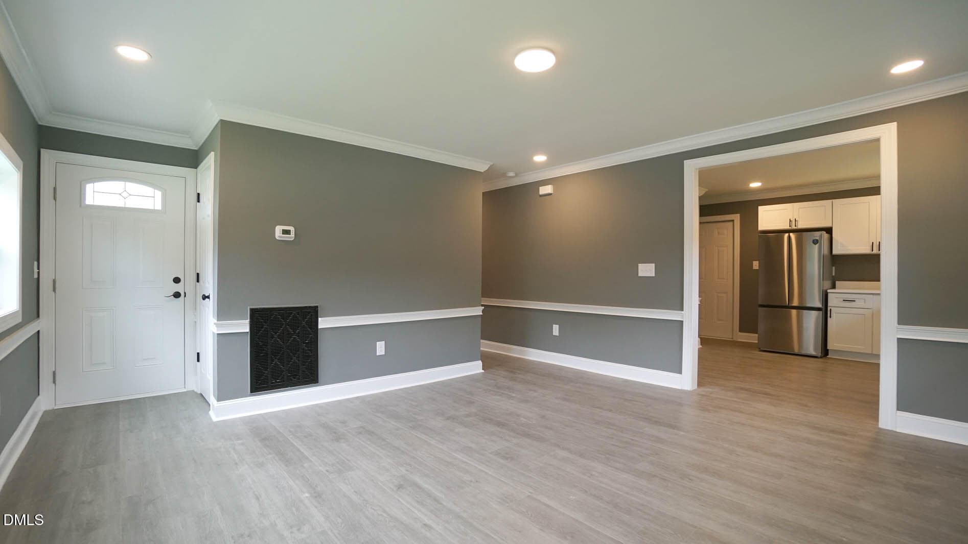 Main entrance/living room - 500 E Mcneill Street, Lillington, NC 27546