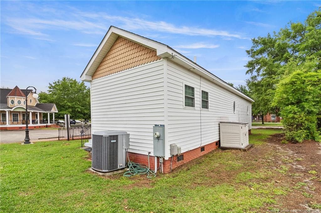 420 S Main - 410 S Main Street, Laurinburg, NC 28352