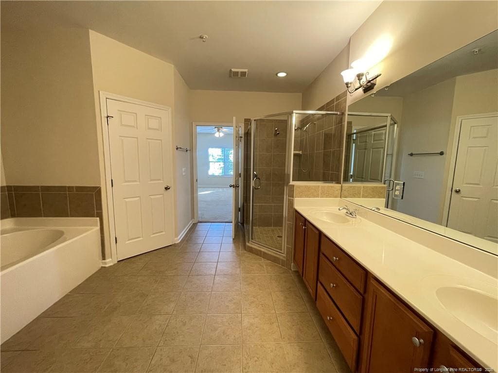 Photo 14 - 635-306 Marshtree Lane, Fayetteville, NC 28314, Fayetteville