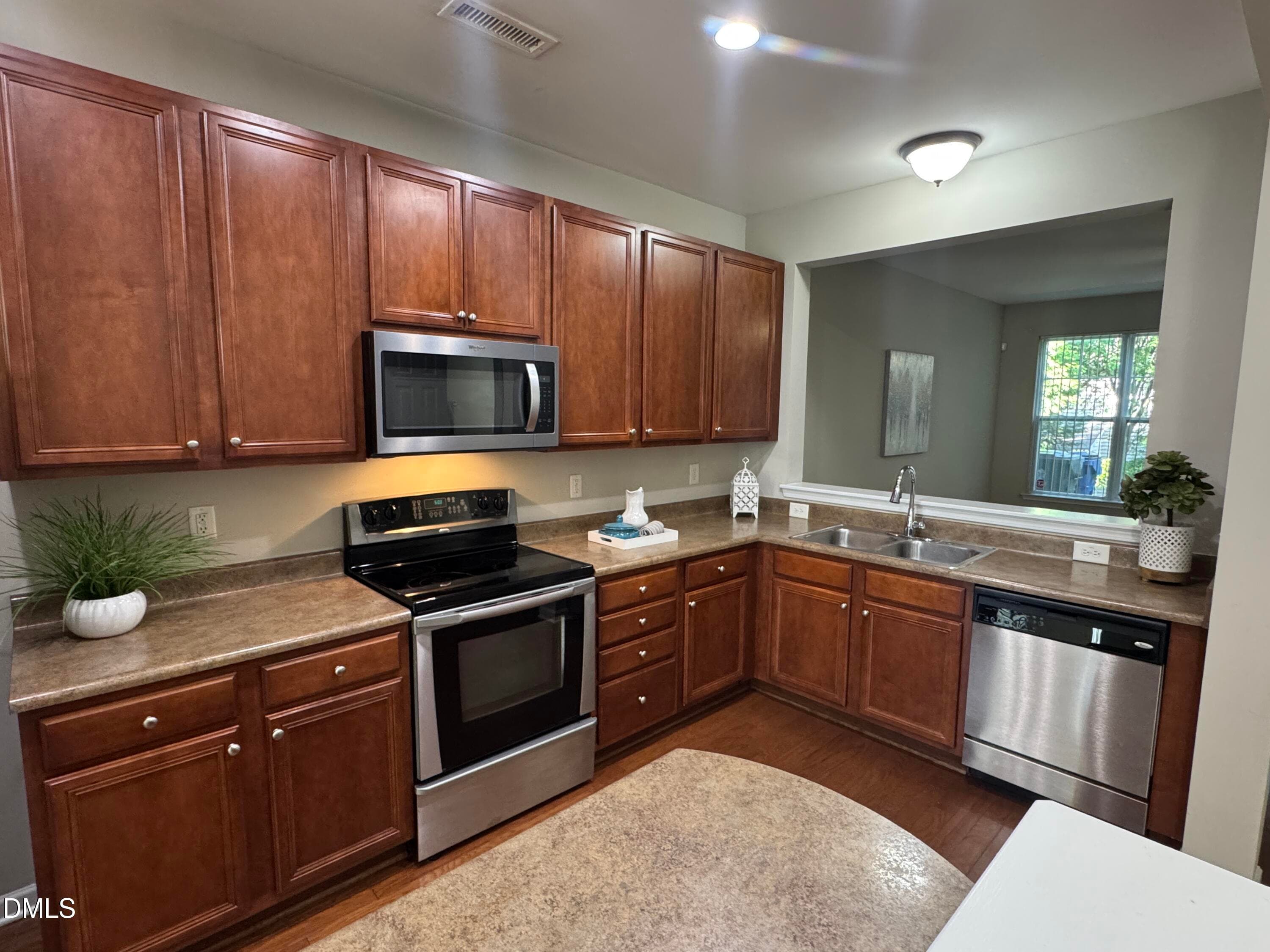 Kitchen - 6641 Clarksburg Place, Raleigh, NC 27616, Raleigh