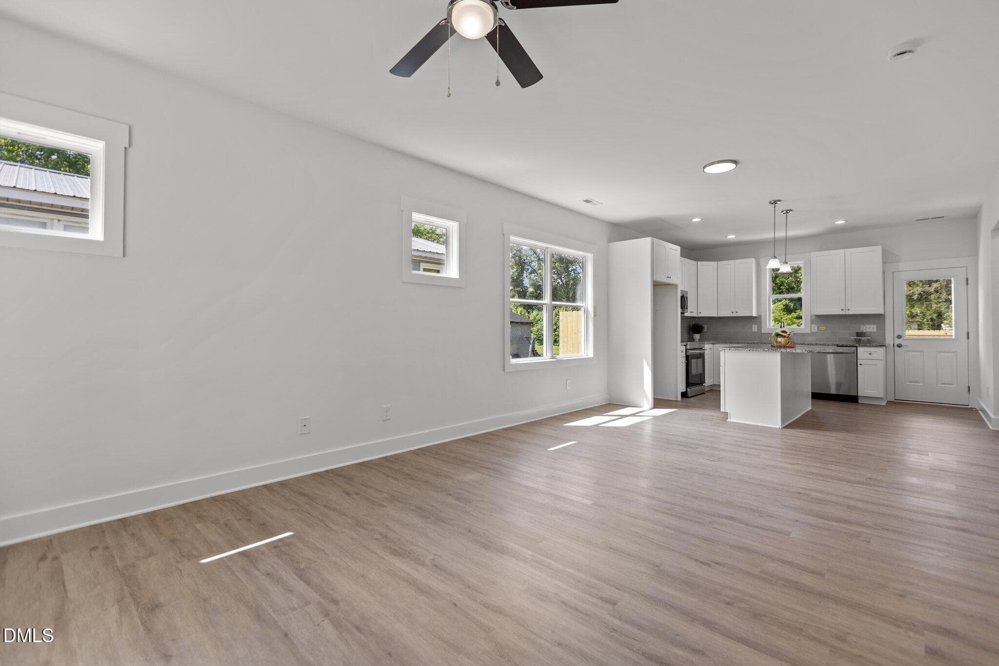 Copy of Copy of 5-web-or-mls-2N6A1461 - 606 E Granville Street, Dunn, NC 28334