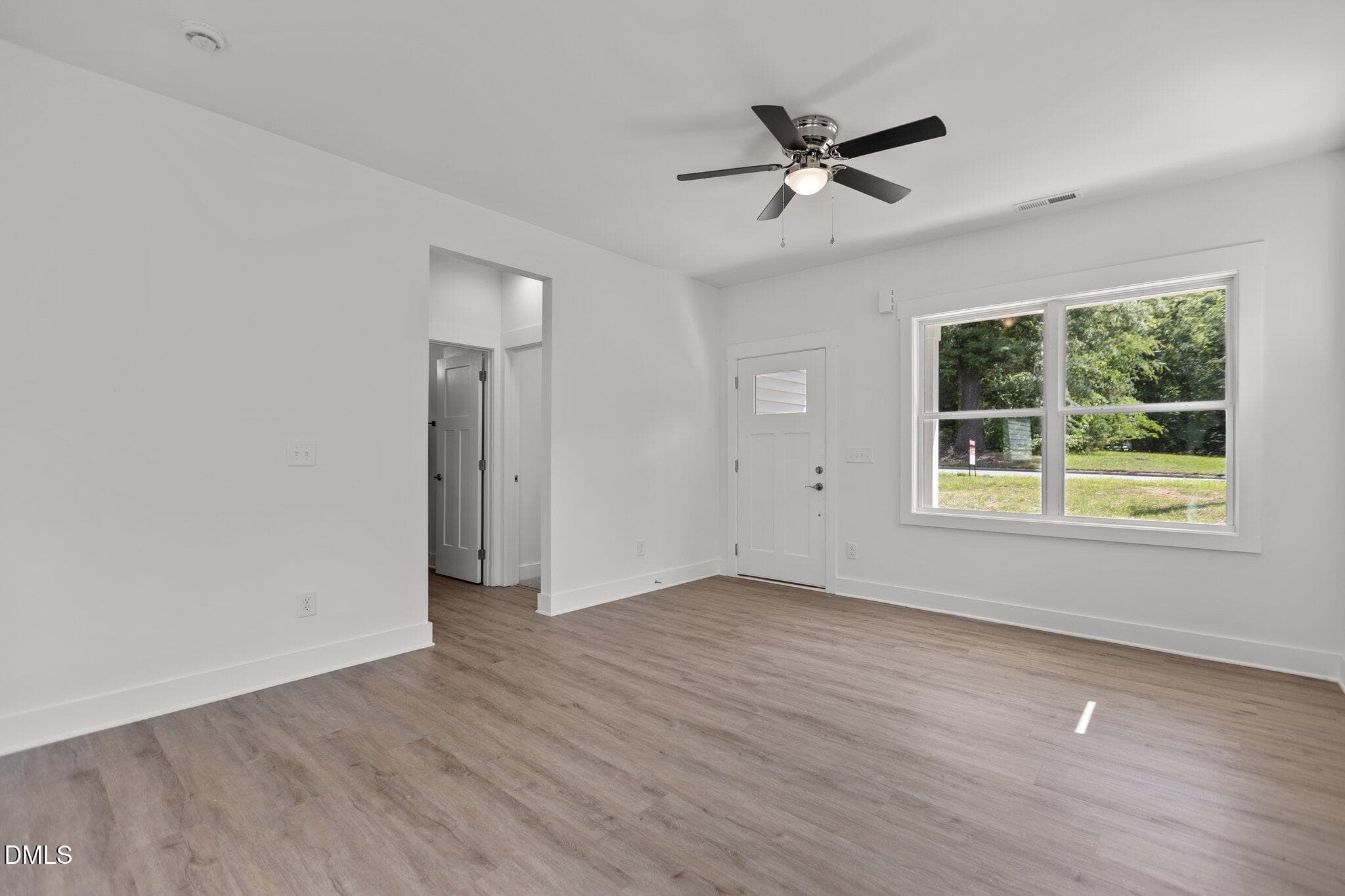 Copy of Copy of 8-web-or-mls-2N6A1470 - 606 E Granville Street, Dunn, NC 28334