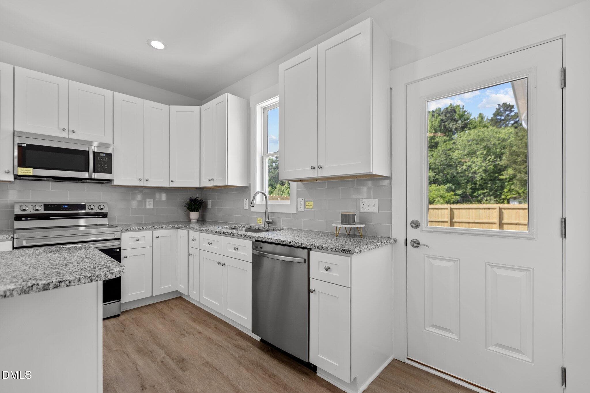 Copy of Copy of 14-web-or-mls-2N6A1488 - 606 E Granville Street, Dunn, NC 28334
