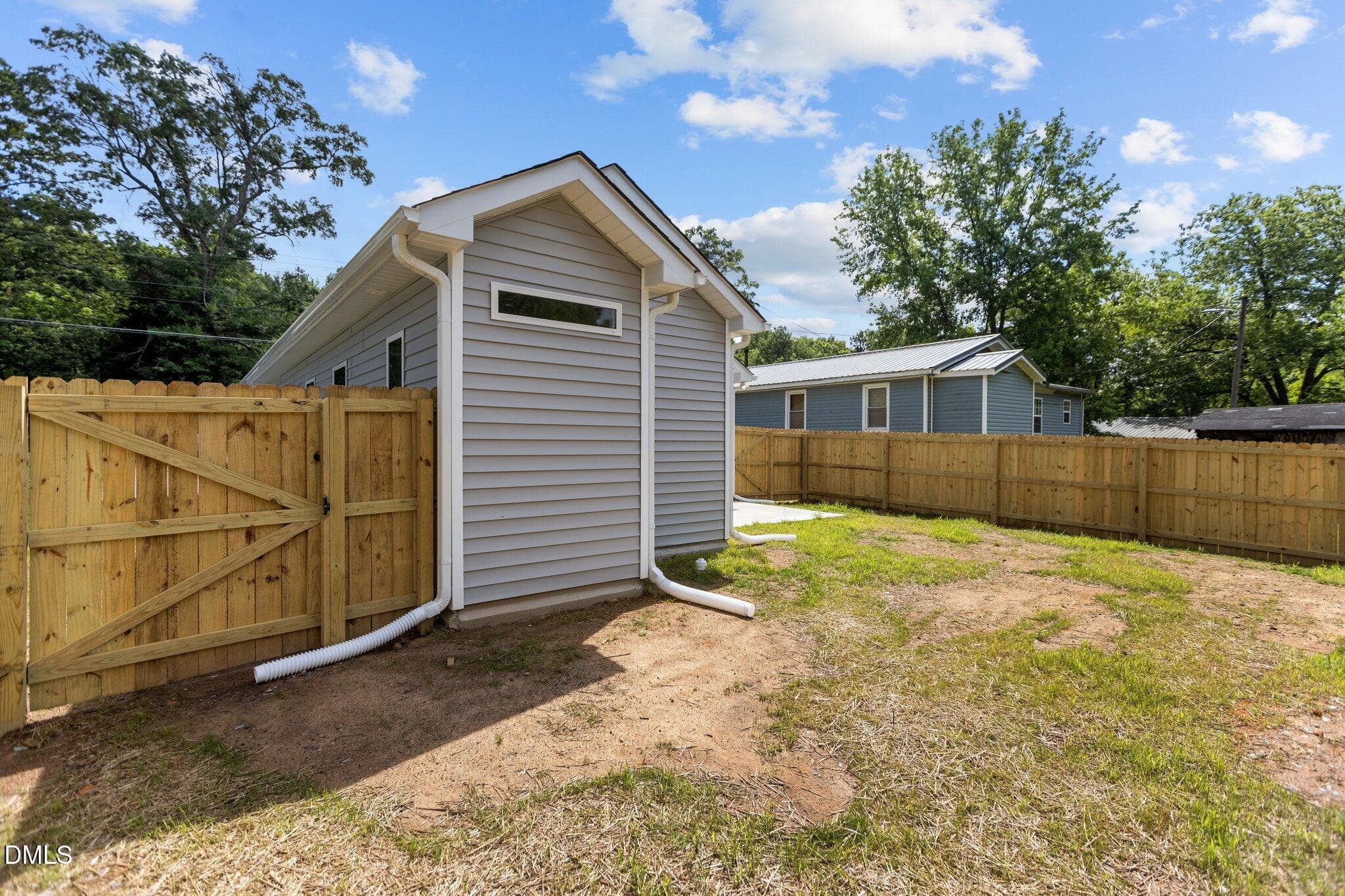 Copy of Copy of 37-web-or-mls-2N6A1551 - 606 E Granville Street, Dunn, NC 28334