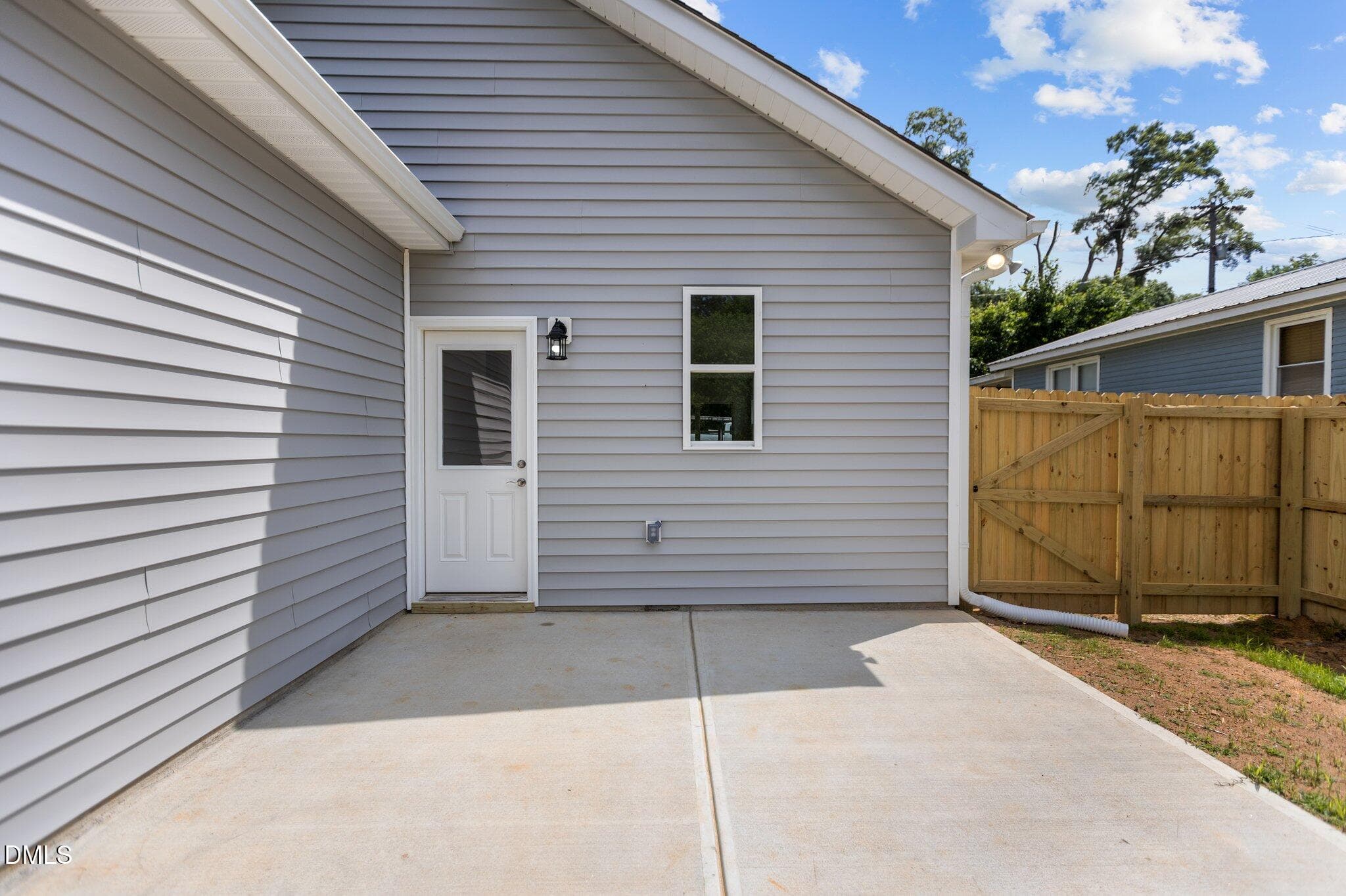 Copy of Copy of 39-web-or-mls-2N6A1553 - 606 E Granville Street, Dunn, NC 28334