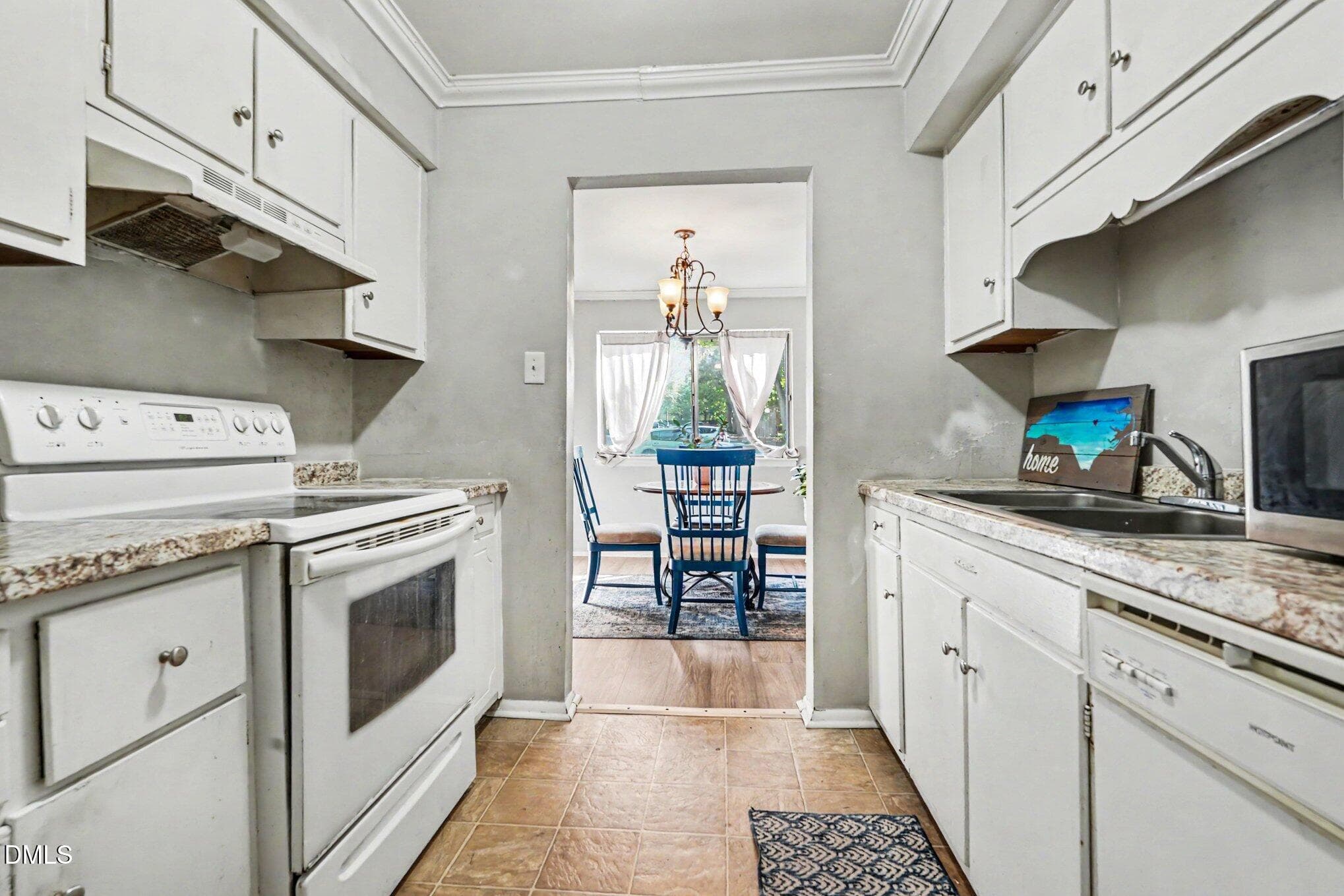 Kitchen - 1231 Teakwood Place, Raleigh, NC 27606, Raleigh