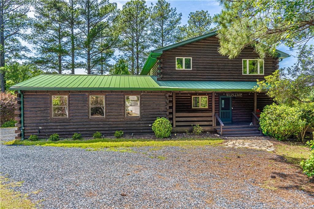 Photo 2 - 105 Lakewood Drive, Aberdeen, NC 28315