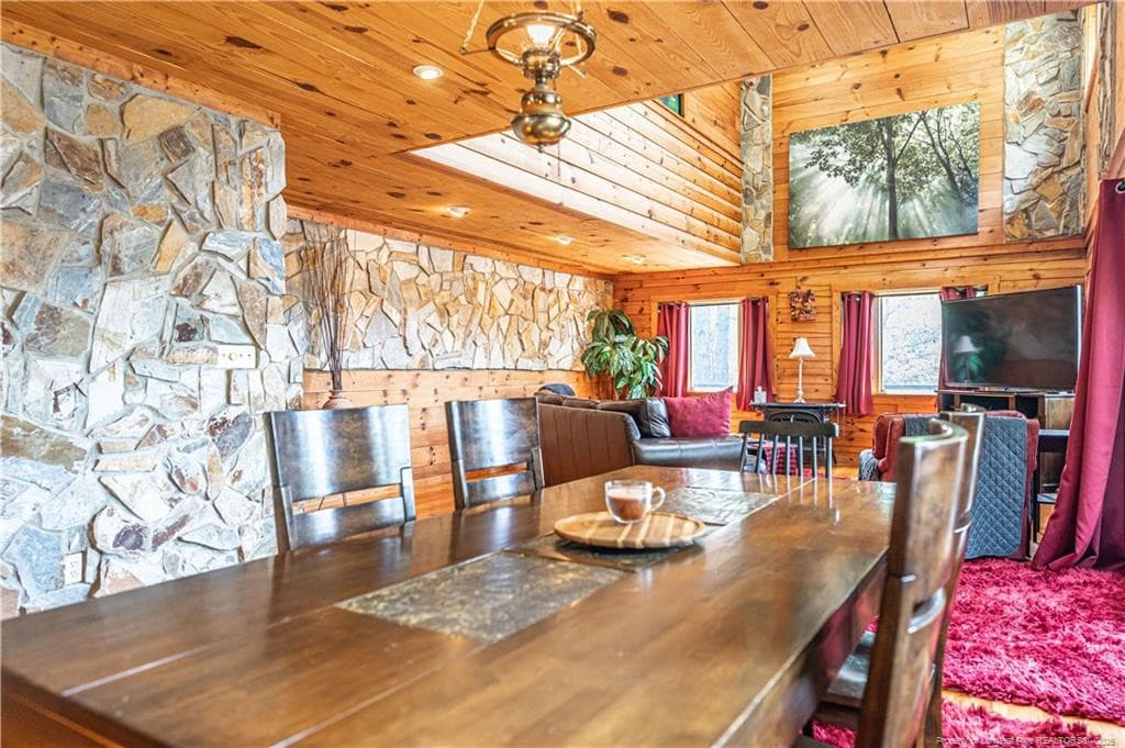 Photo 21 - 105 Lakewood Drive, Aberdeen, NC 28315