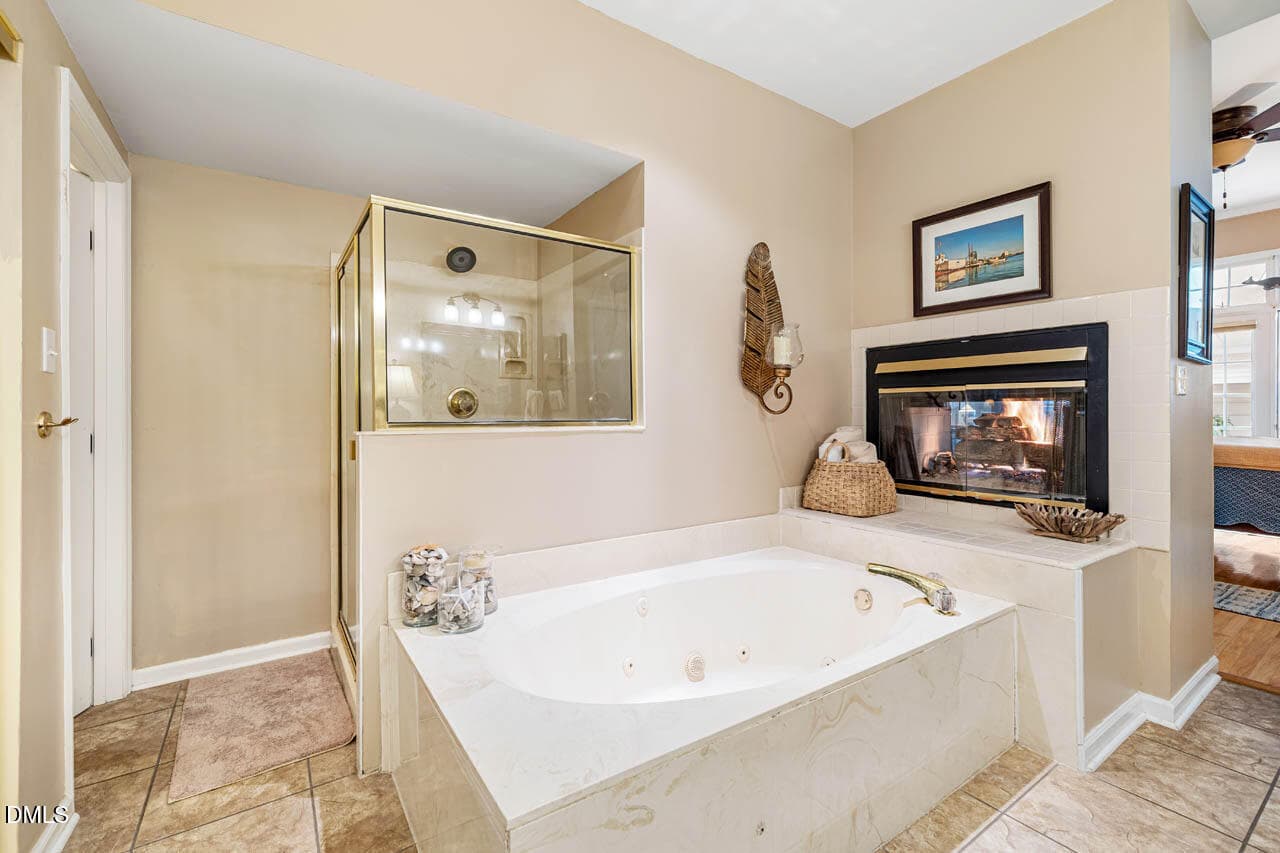 107CumberlandGreenDr-37 - 107 Cumberland Green Drive, Cary, NC 27513, Cary