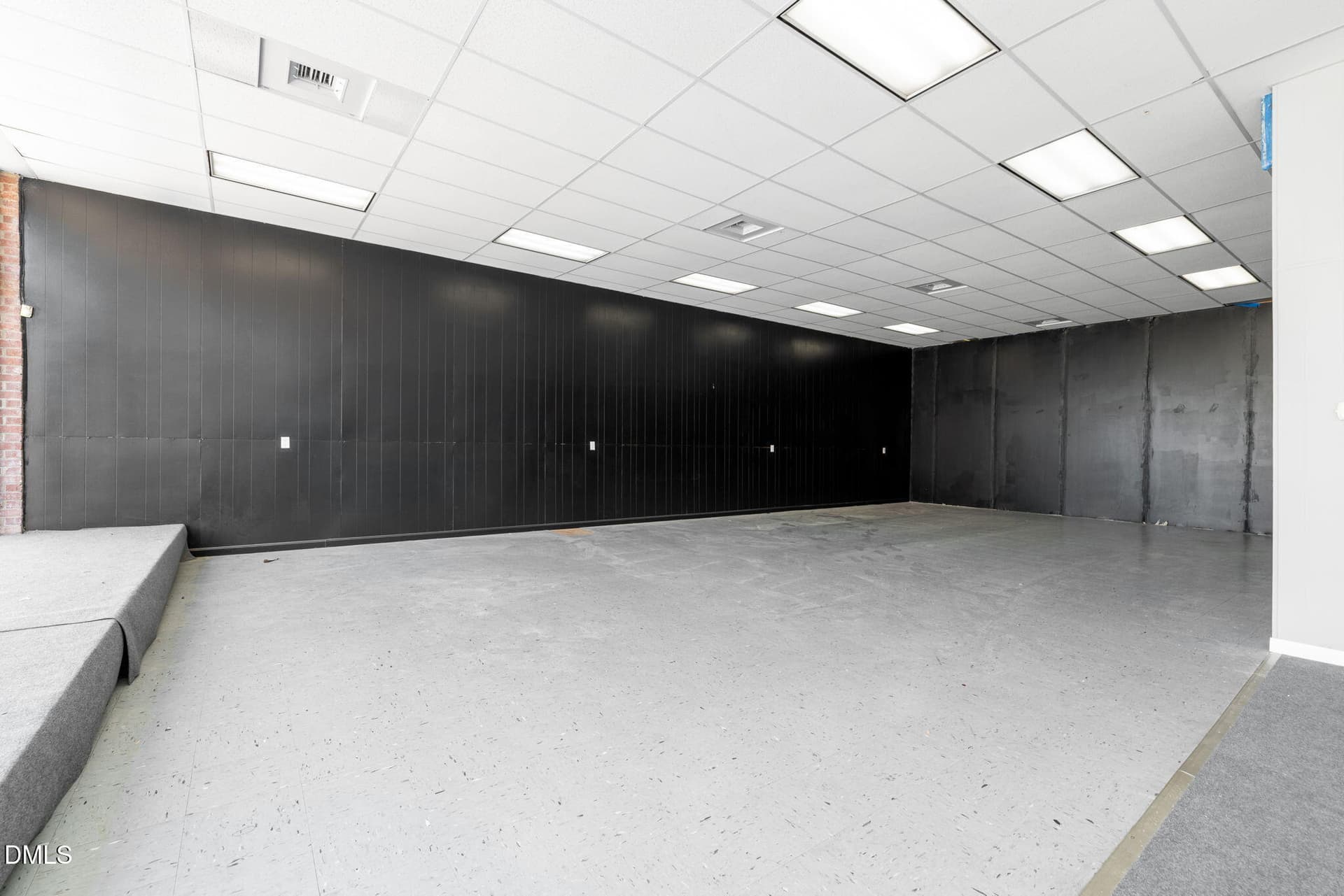 Main Room - 101 S Garnett Street, Henderson, NC 27536
