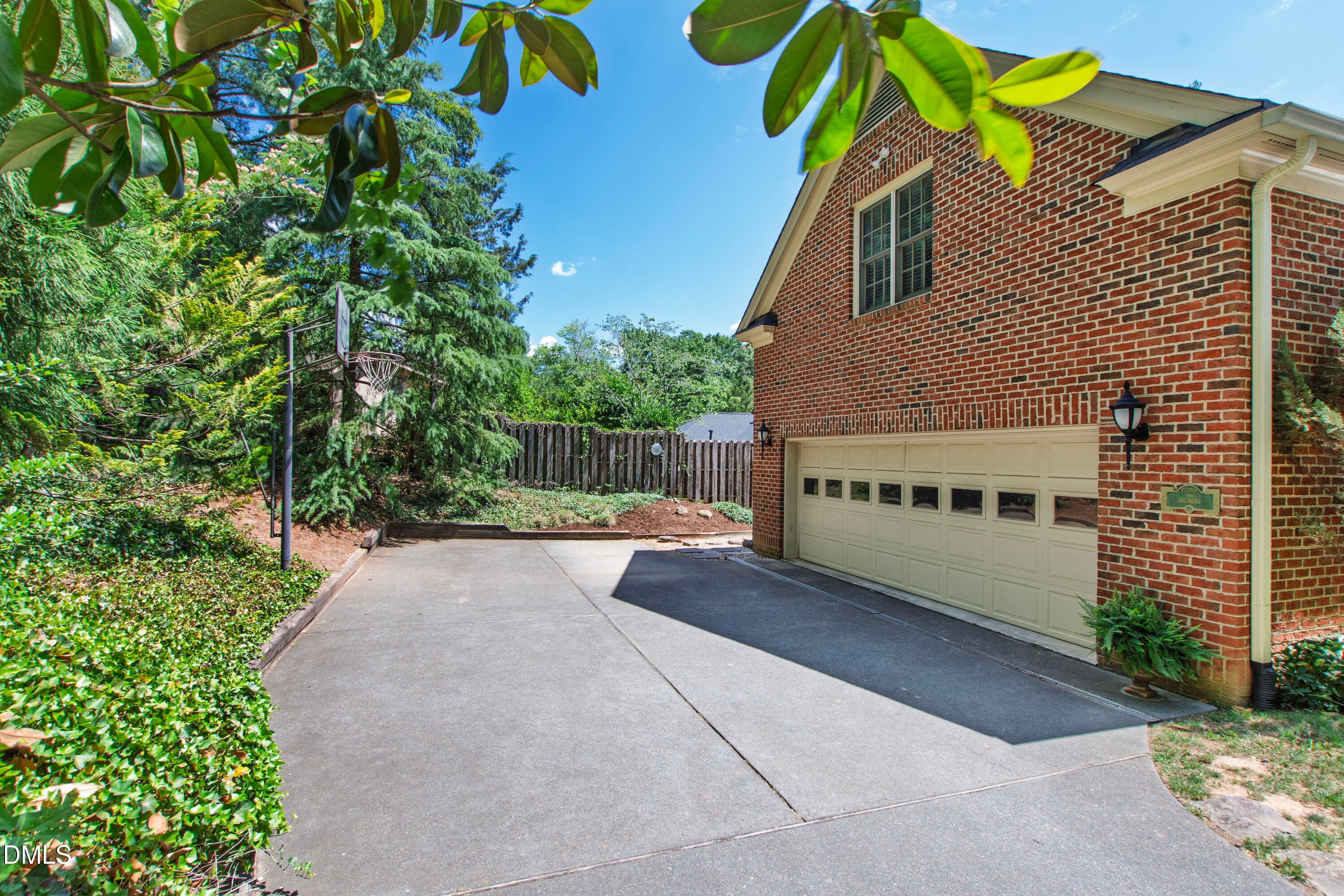 Lubbock (68) - 3708 Lubbock Drive, Raleigh, NC 27612, Raleigh