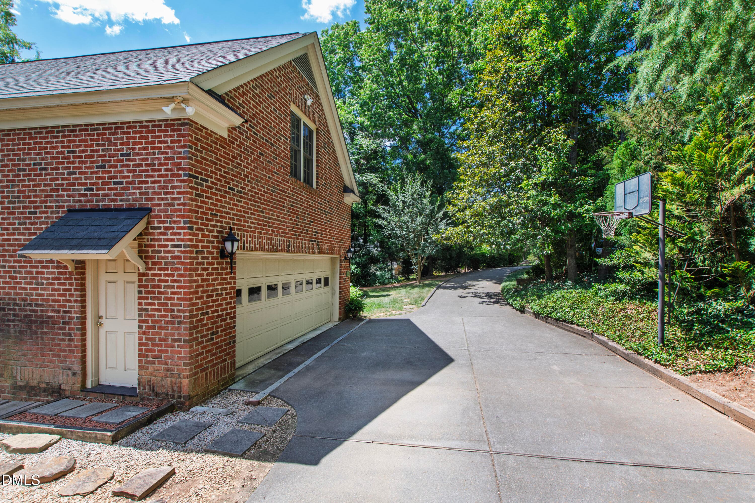 Lubbock (69) - 3708 Lubbock Drive, Raleigh, NC 27612, Raleigh