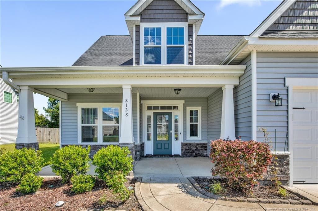 Photo 4 - 2128 Mannington Drive, Fayetteville, NC 28306, Fayetteville