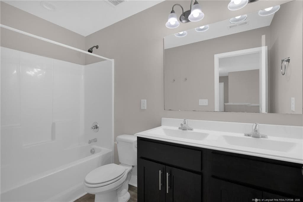 Photo 31 - 2128 Mannington Drive, Fayetteville, NC 28306, Fayetteville