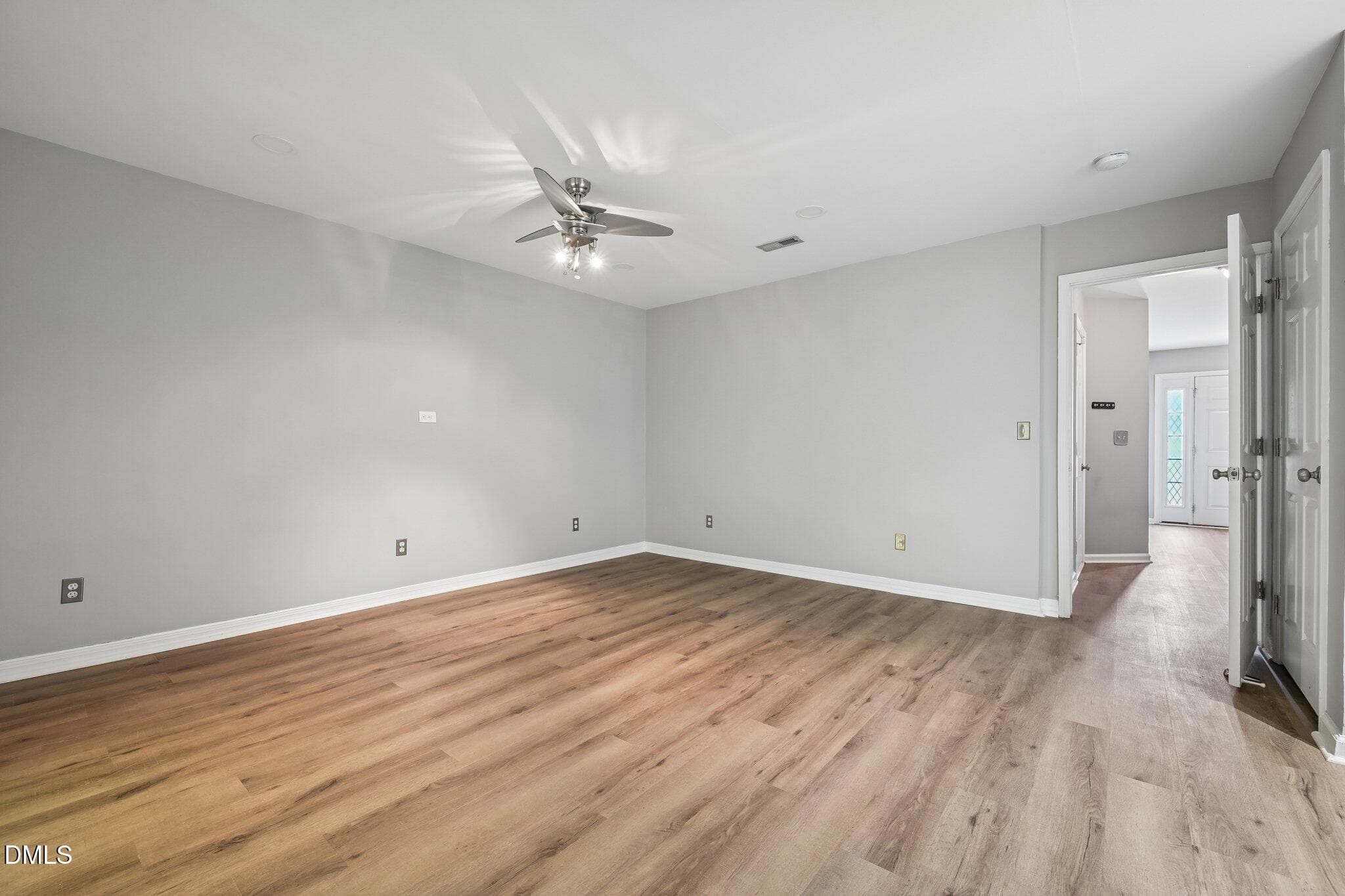 28-web-or-mls-Canemount Dr-S0406-028 - 11822 Canemount Street, Raleigh, NC 27614, Raleigh