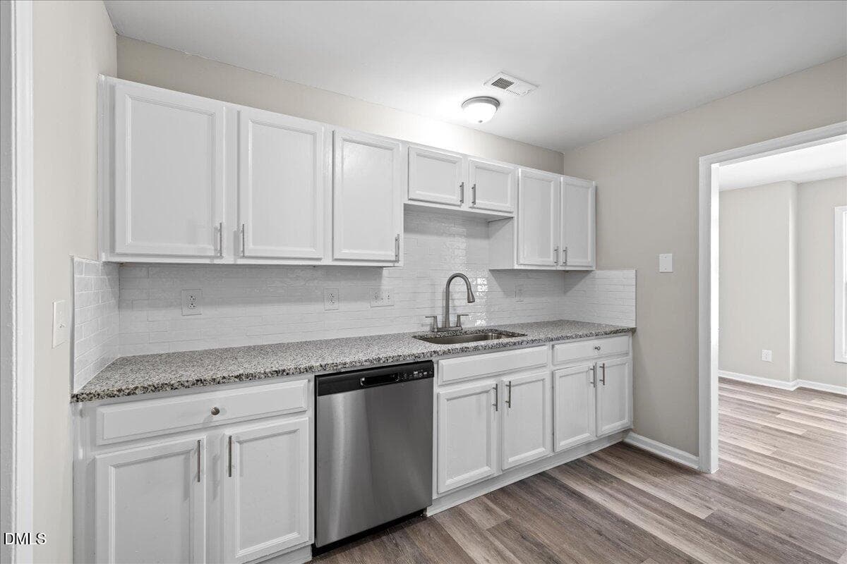 15-4721 Tanglewood Oaks St - 4721 Tanglewood Oaks Street, Raleigh, NC 27610, Raleigh