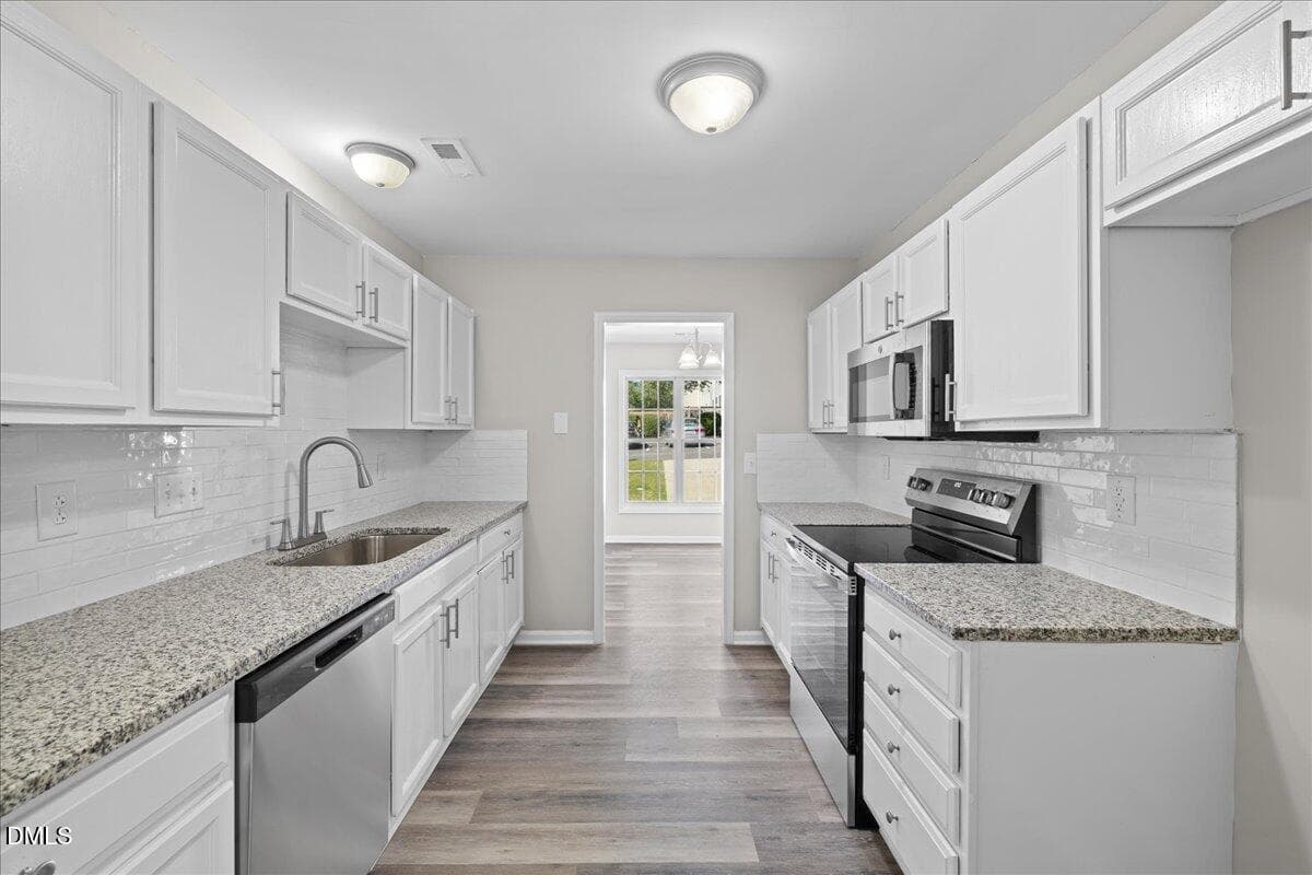 16-4721 Tanglewood Oaks St - 4721 Tanglewood Oaks Street, Raleigh, NC 27610, Raleigh