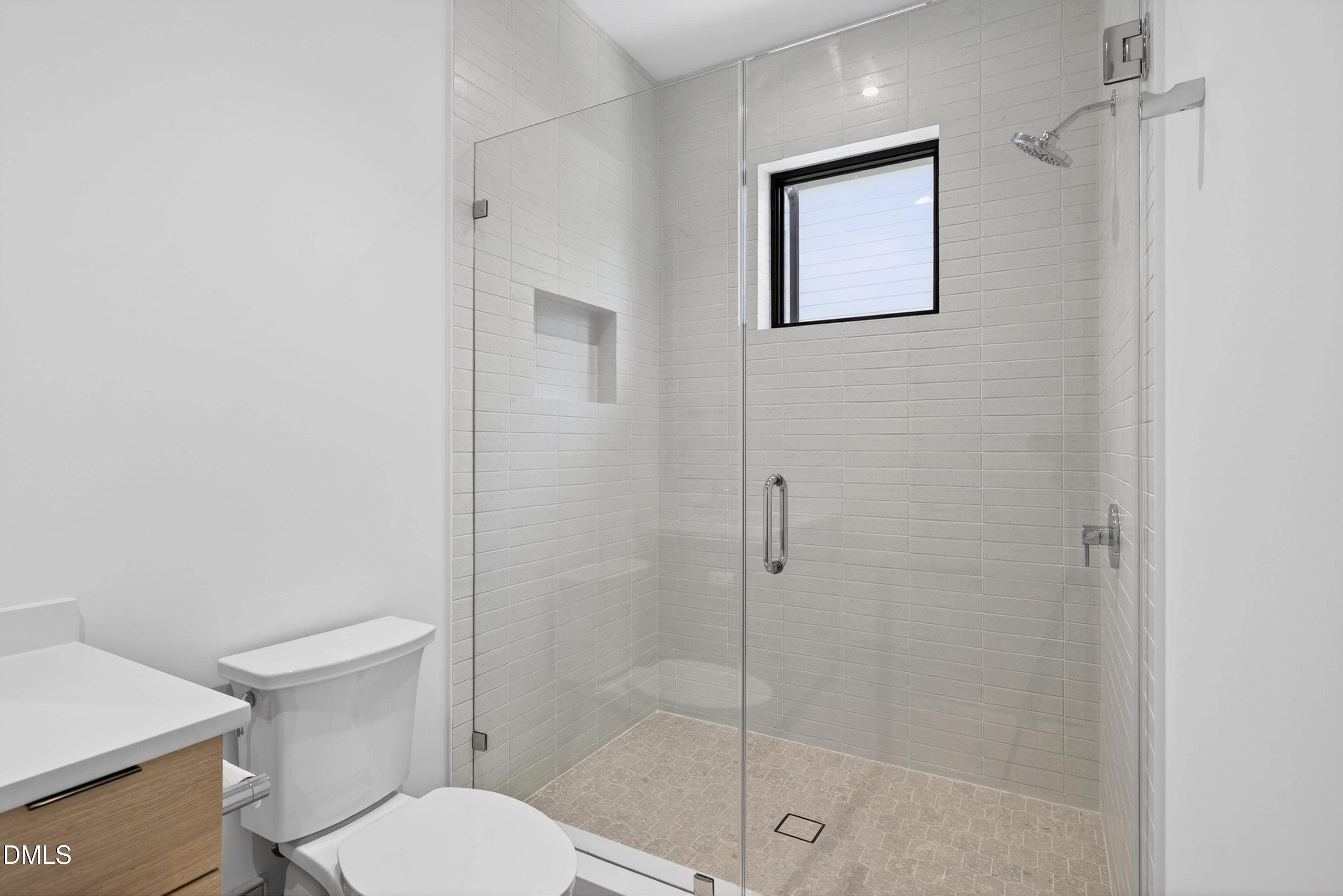_B5A2950-3000 - 838 Woodburn Road, Raleigh, NC 27605, Raleigh