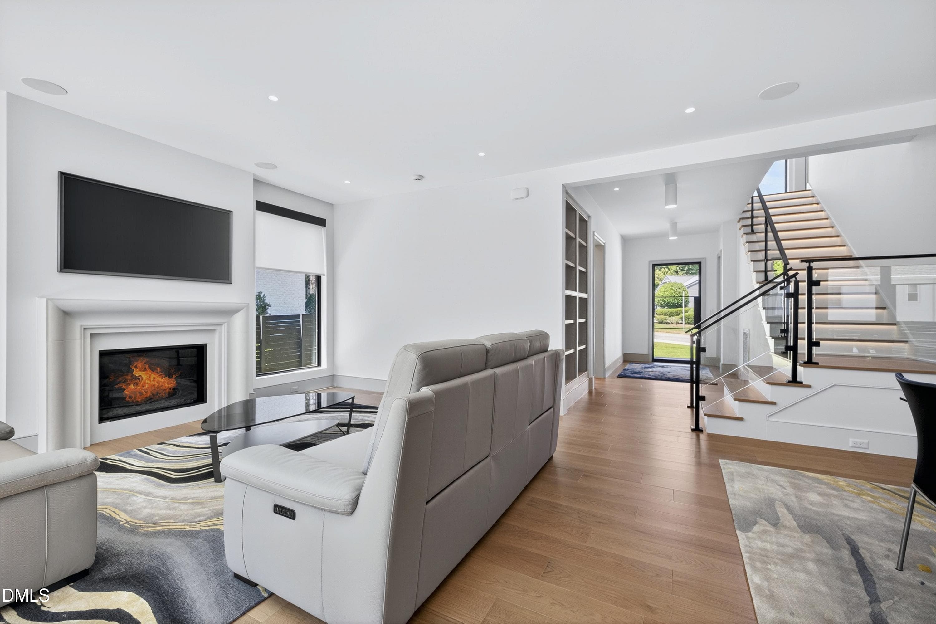 _B5A3001-3000 - 838 Woodburn Road, Raleigh, NC 27605, Raleigh