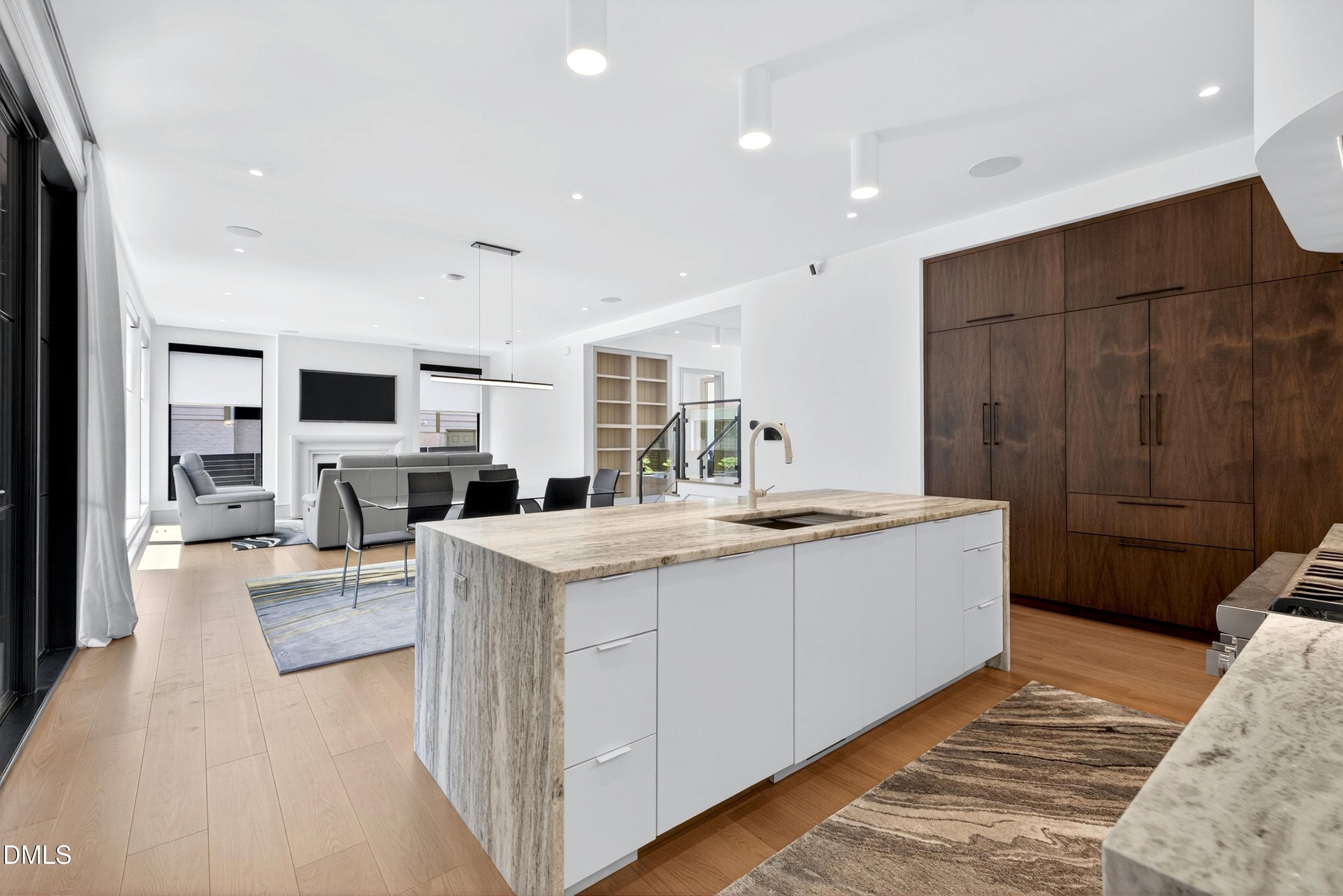 _B5A3036-3000 - 838 Woodburn Road, Raleigh, NC 27605, Raleigh
