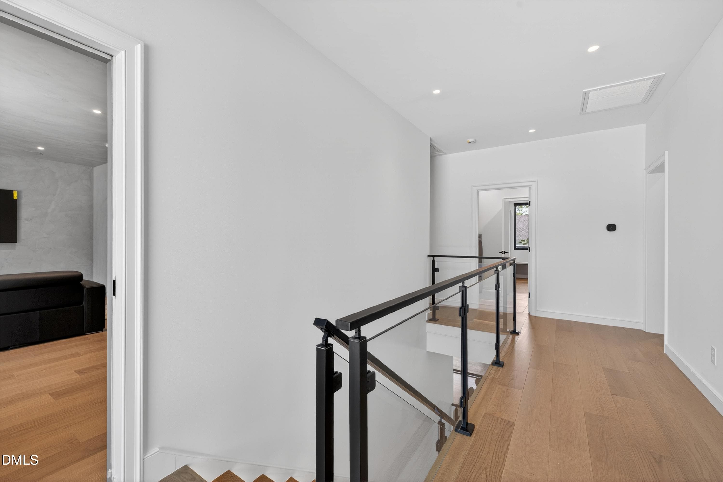 _B5A3081-3000 - 838 Woodburn Road, Raleigh, NC 27605, Raleigh