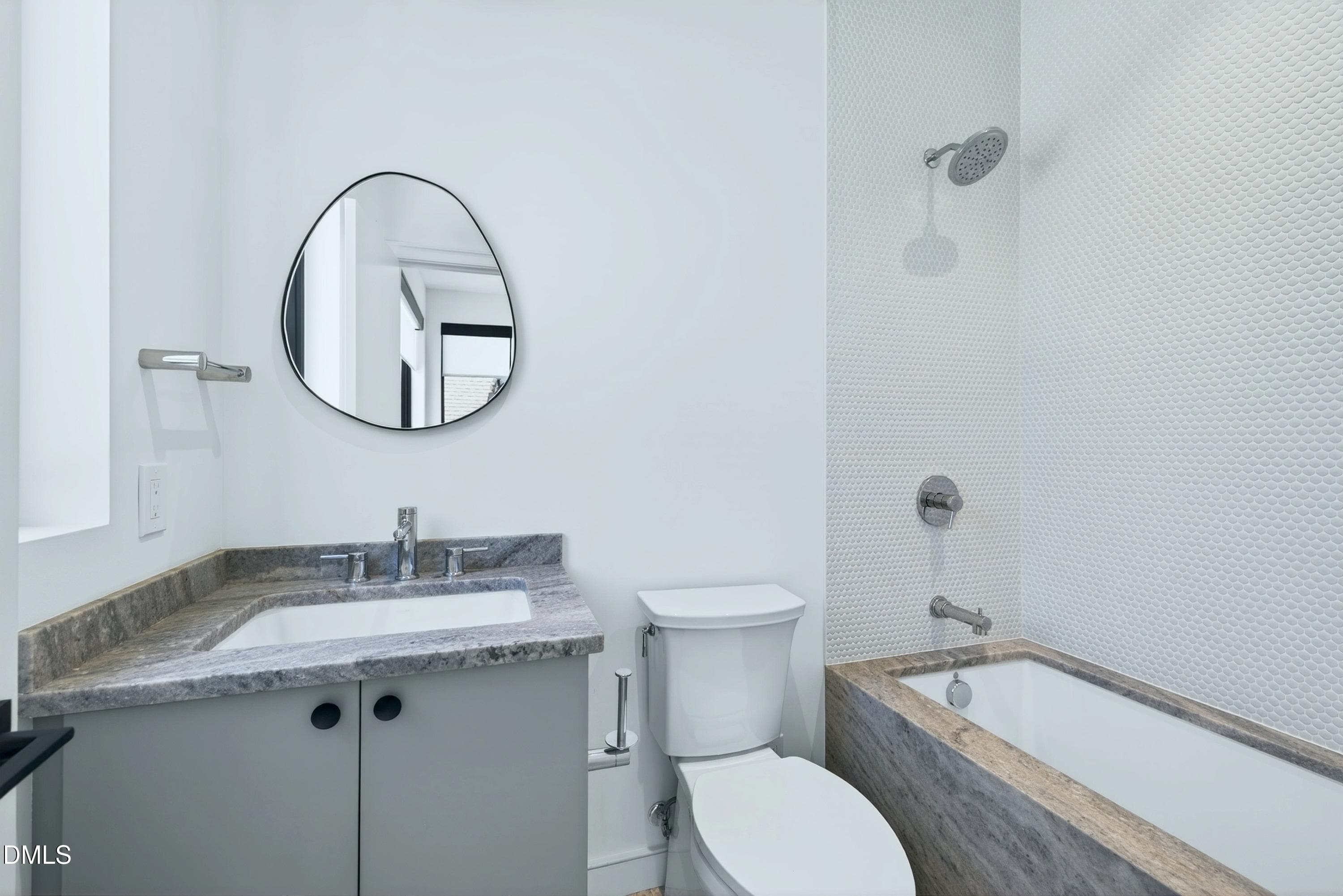 _B5A3117-3000 - 838 Woodburn Road, Raleigh, NC 27605, Raleigh