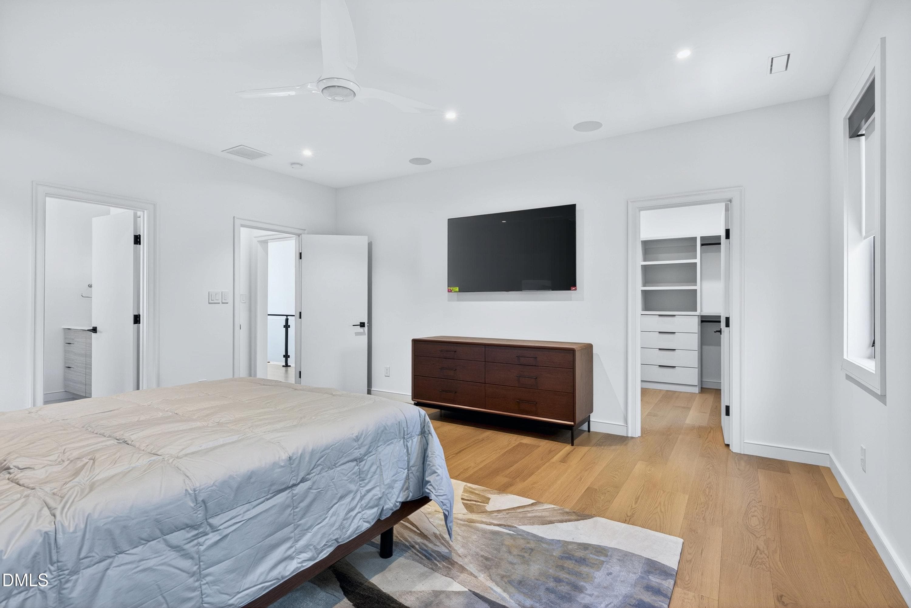 _B5A3132-3000 - 838 Woodburn Road, Raleigh, NC 27605, Raleigh