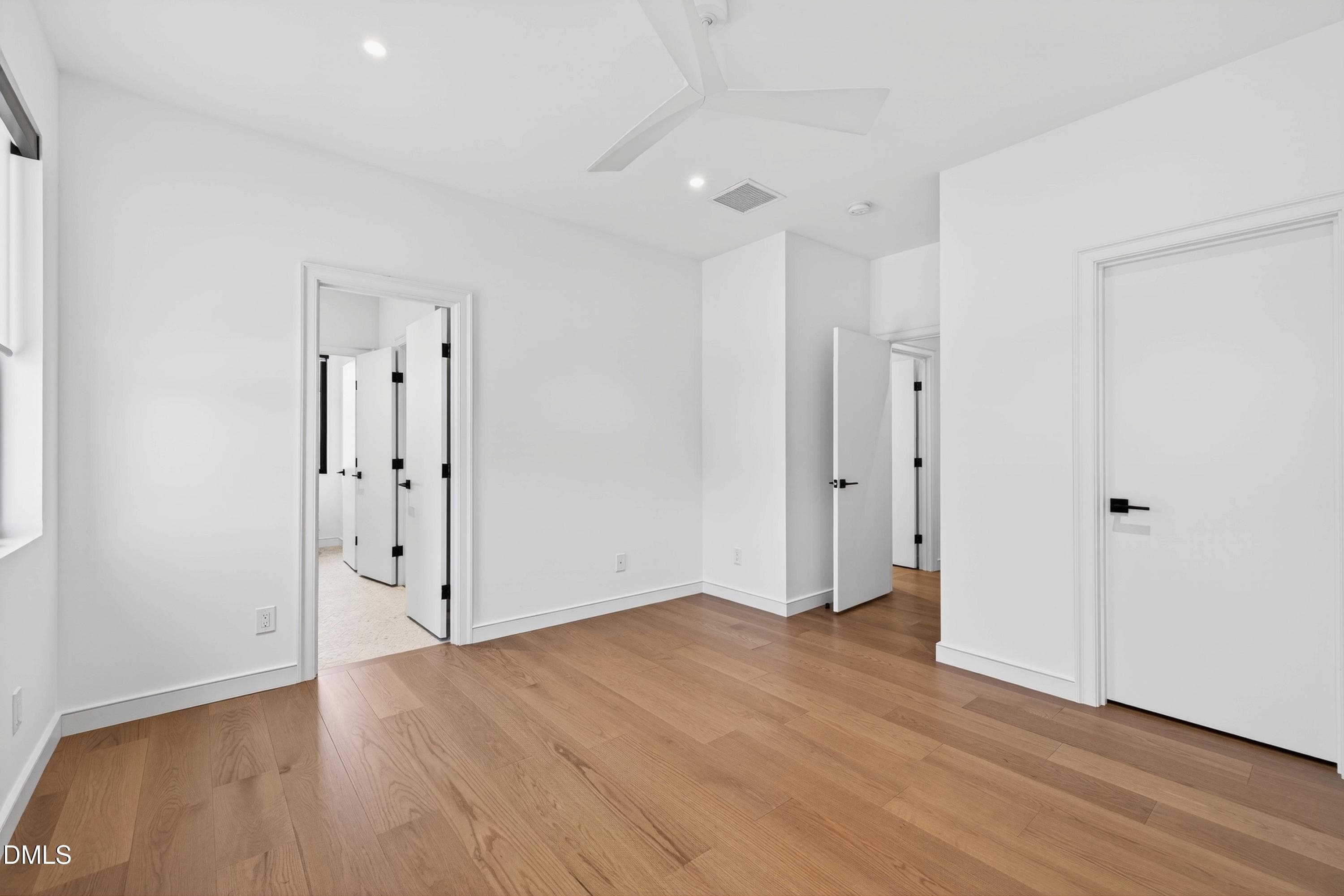_B5A3196-3000 - 838 Woodburn Road, Raleigh, NC 27605, Raleigh