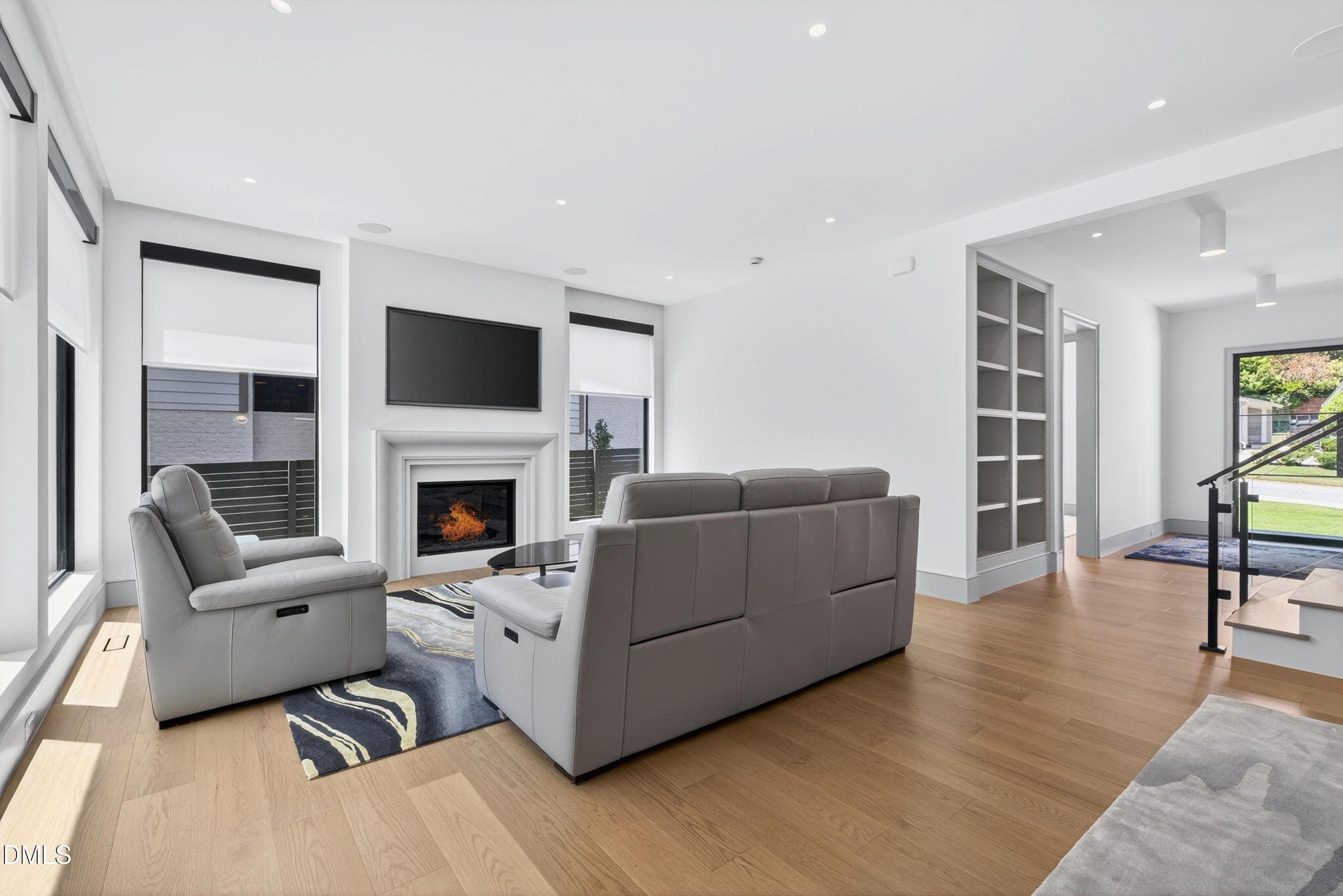 _B5A3201-3000 - 838 Woodburn Road, Raleigh, NC 27605, Raleigh