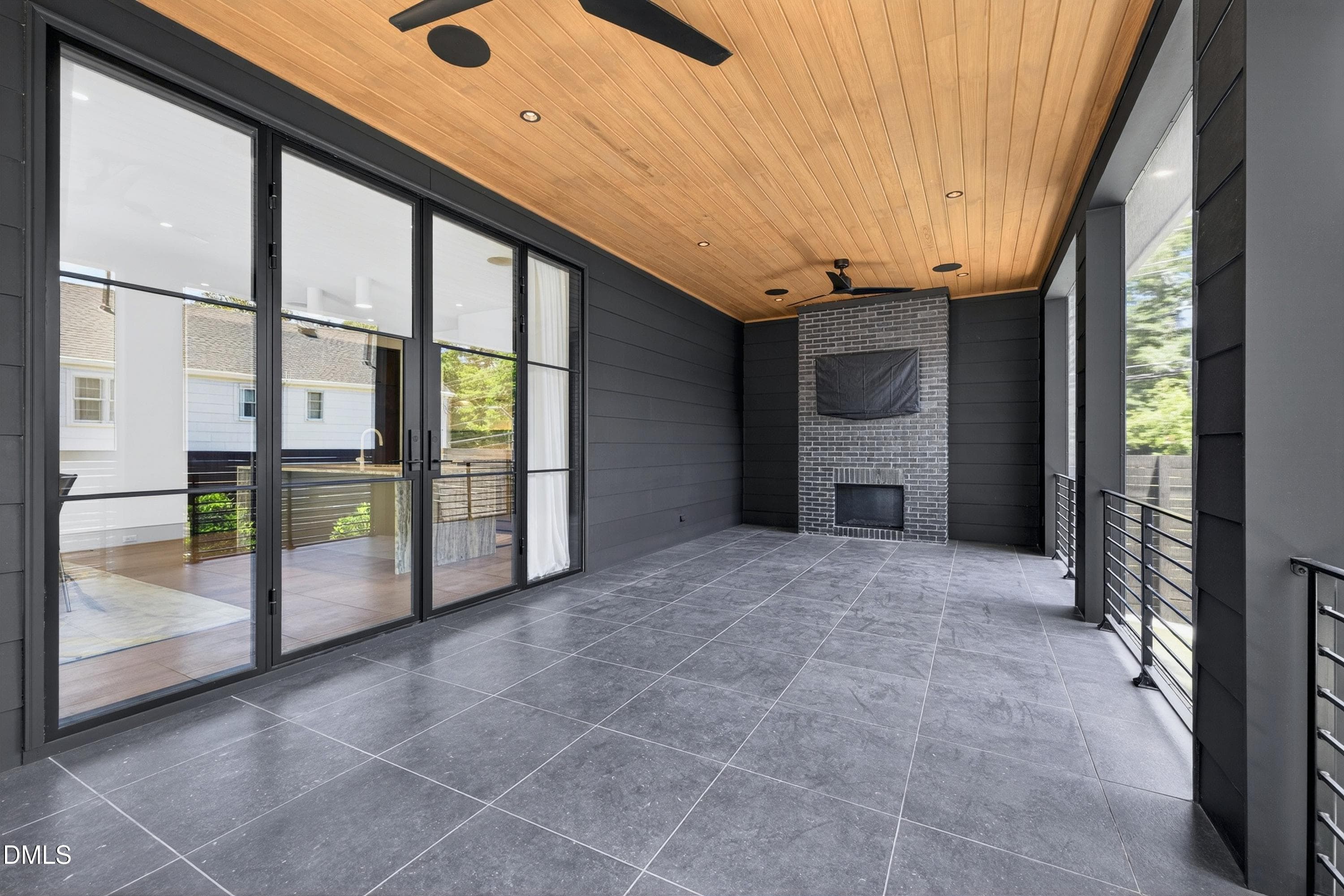 _B5A3207-3000 - 838 Woodburn Road, Raleigh, NC 27605, Raleigh