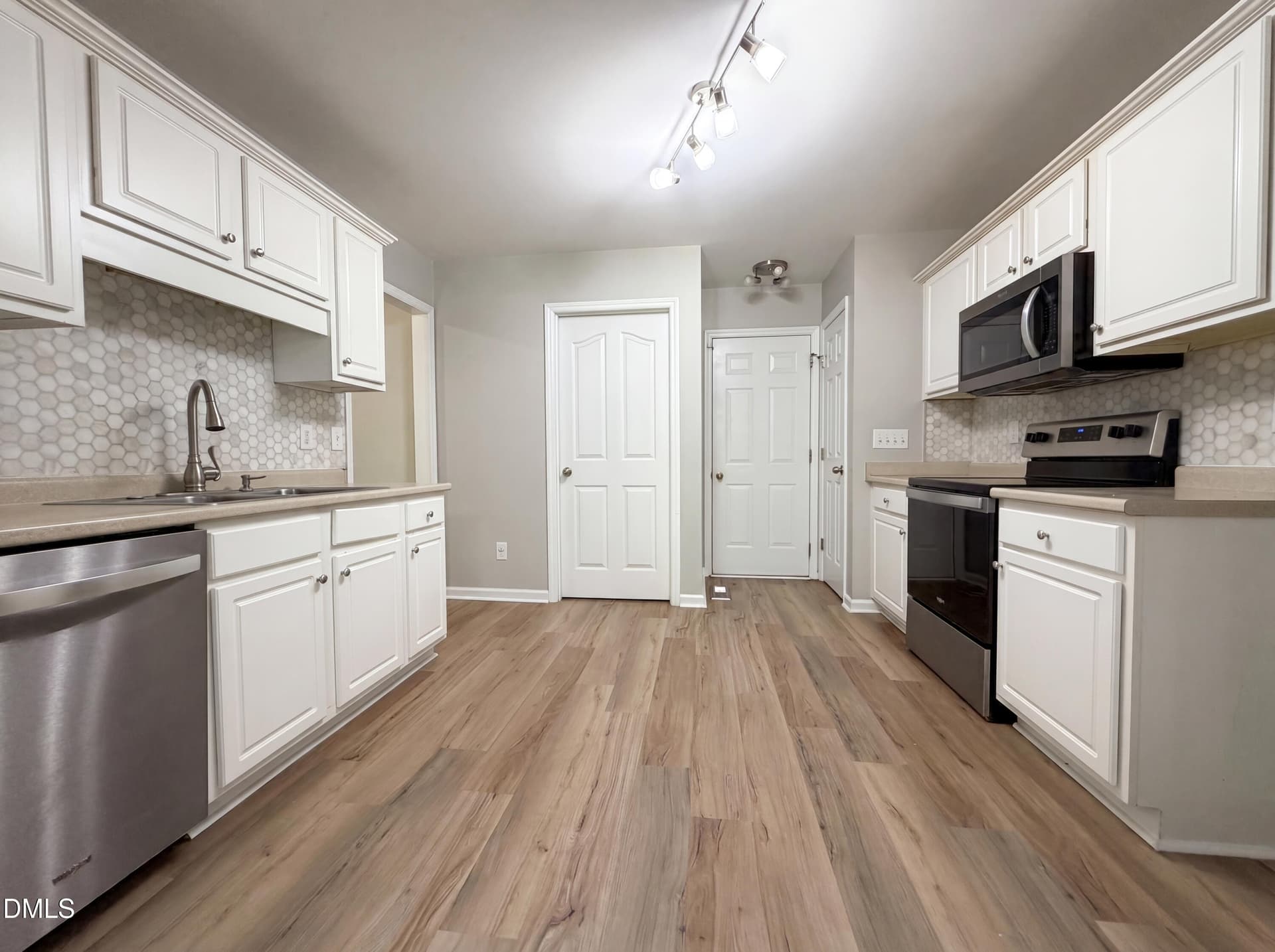 listing_1 - 161 Patterdale Place, Benson, NC 27504