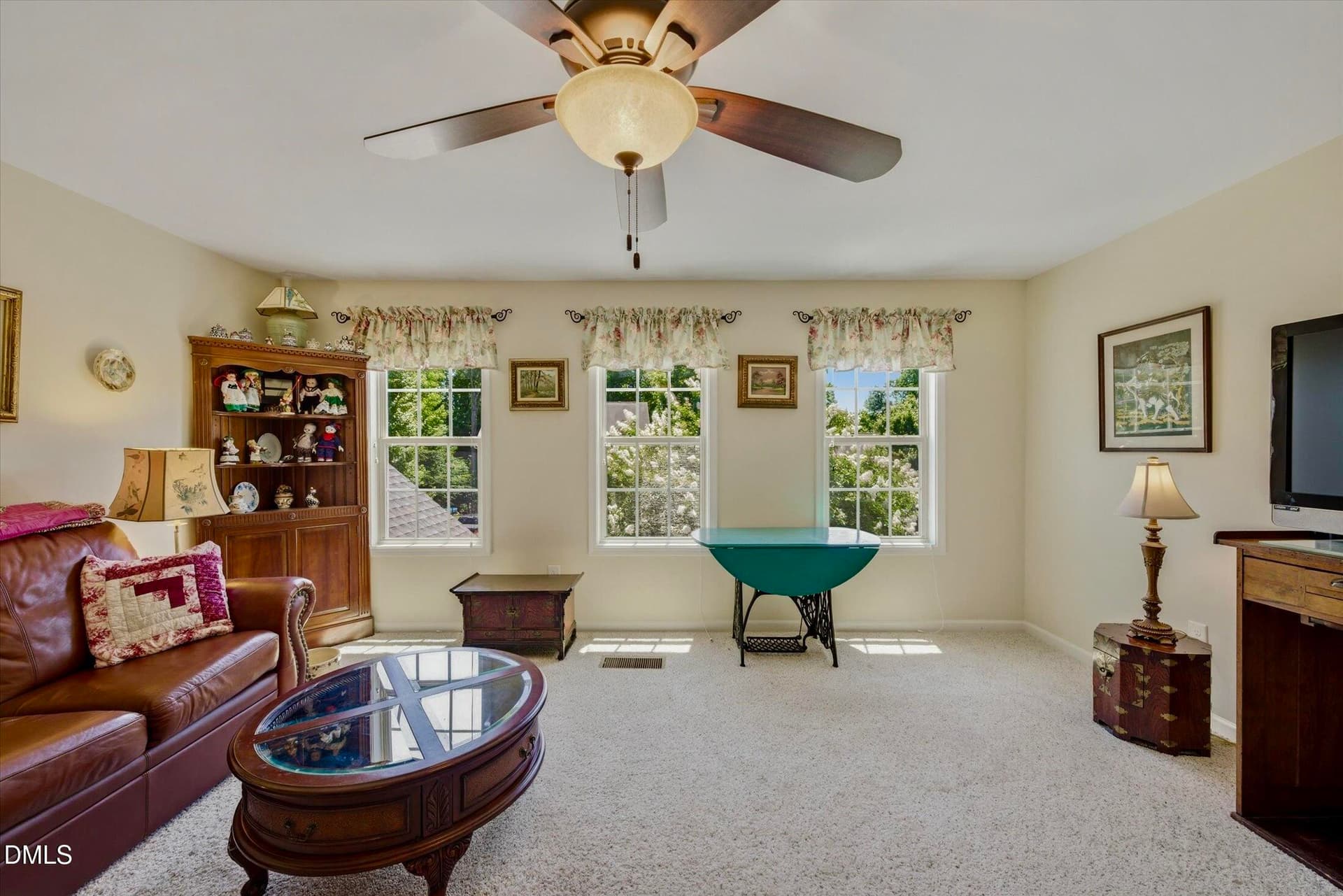 Upstairs Loft - 112 Somers Lane, Clayton, NC 27527