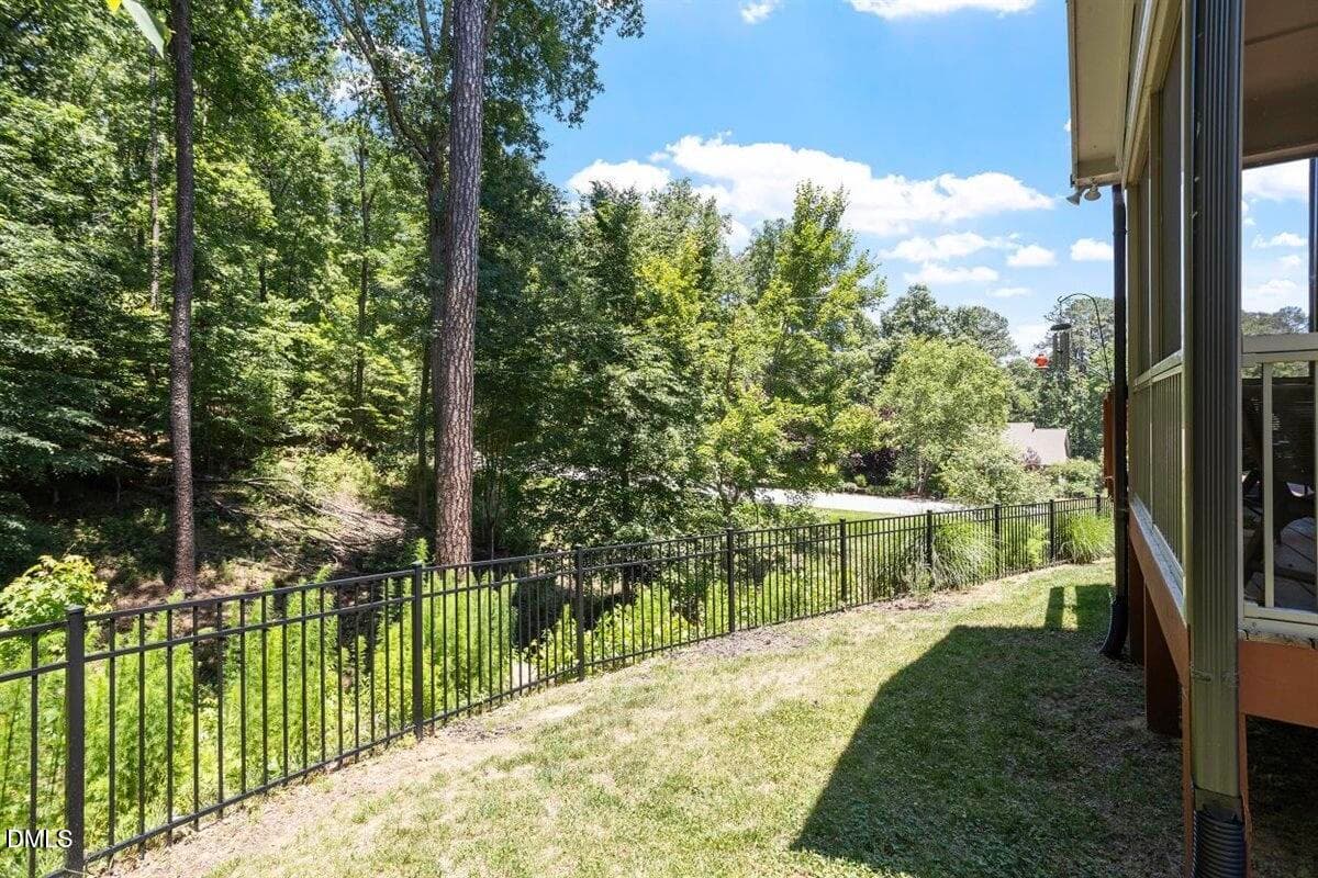10-24 Carter Walk Wy [3121207]_08 - 24 Carter Walk Way, Chapel Hill, NC 27517