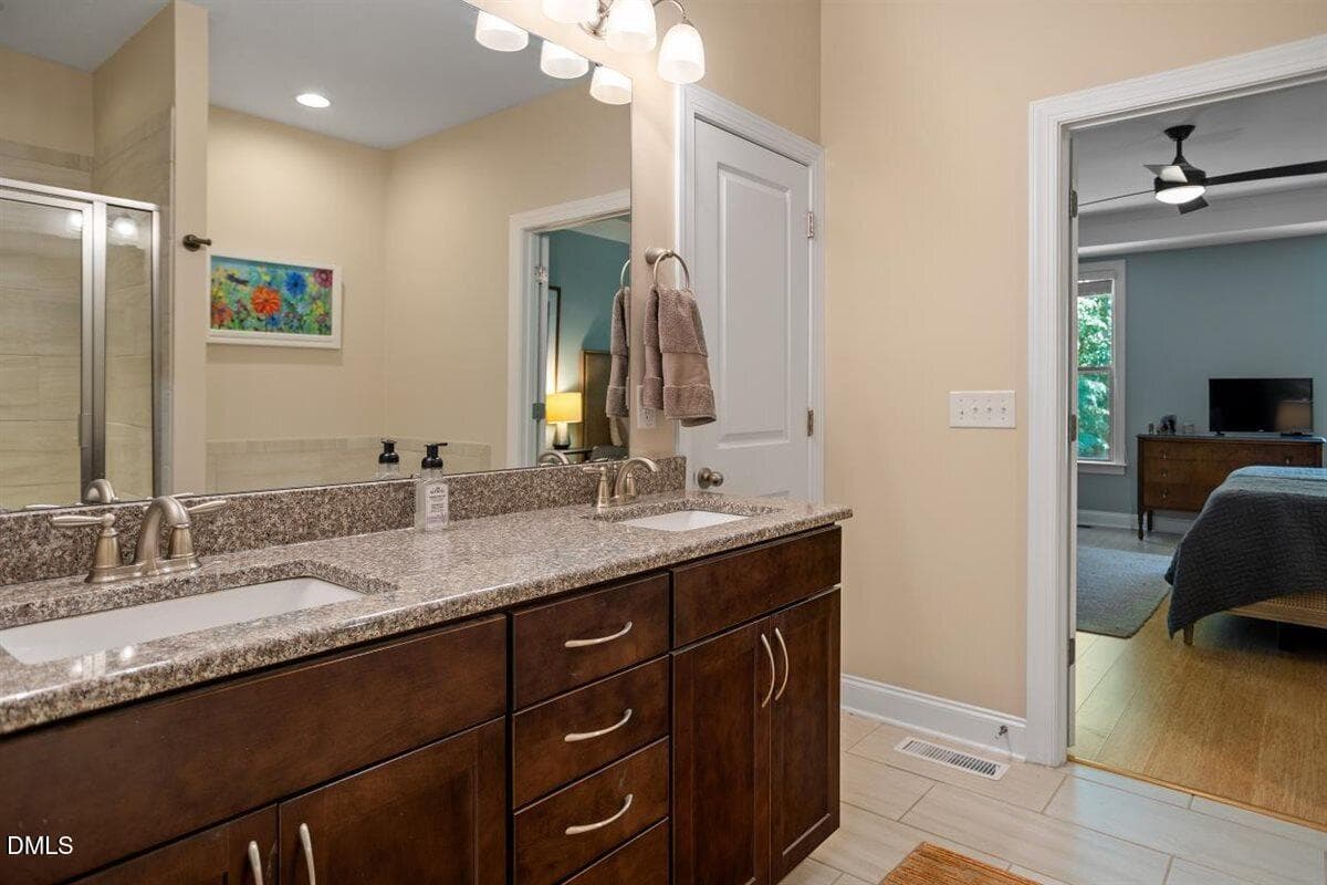 36-24 Carter Walk Wy [3121207]_34 - 24 Carter Walk Way, Chapel Hill, NC 27517, Chapel Hill