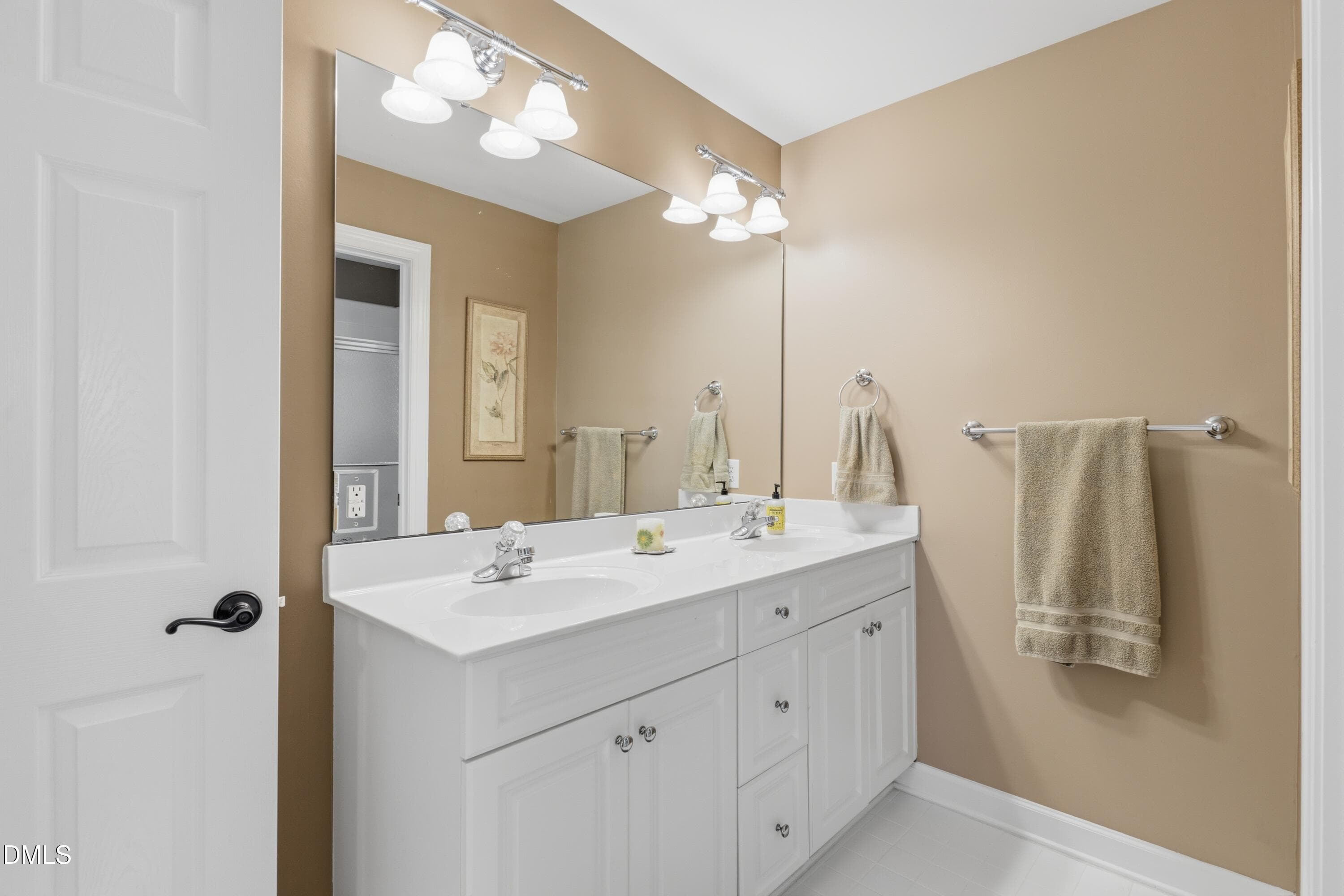 Full Bath - 8005 Oneal Road, Raleigh, NC 27613, Raleigh