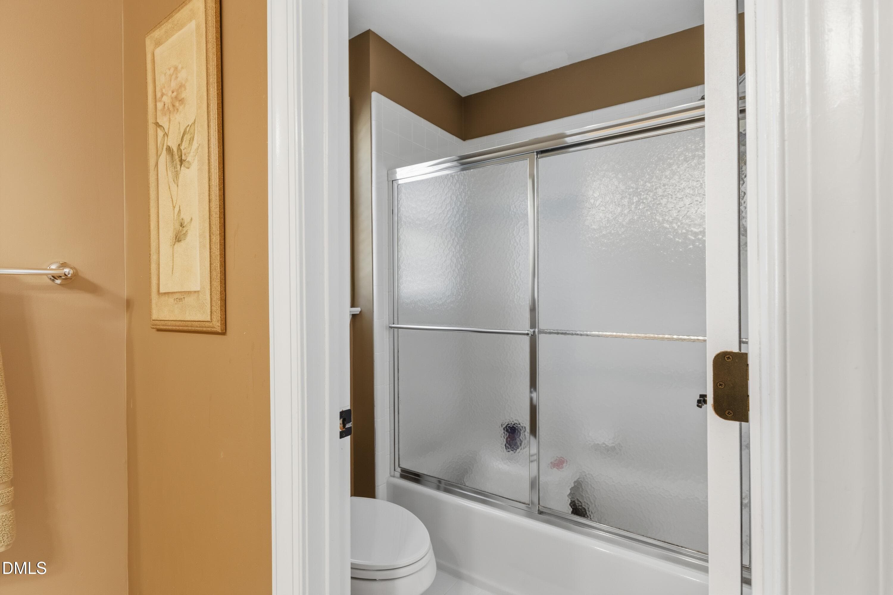 Full Bath - 8005 Oneal Road, Raleigh, NC 27613, Raleigh