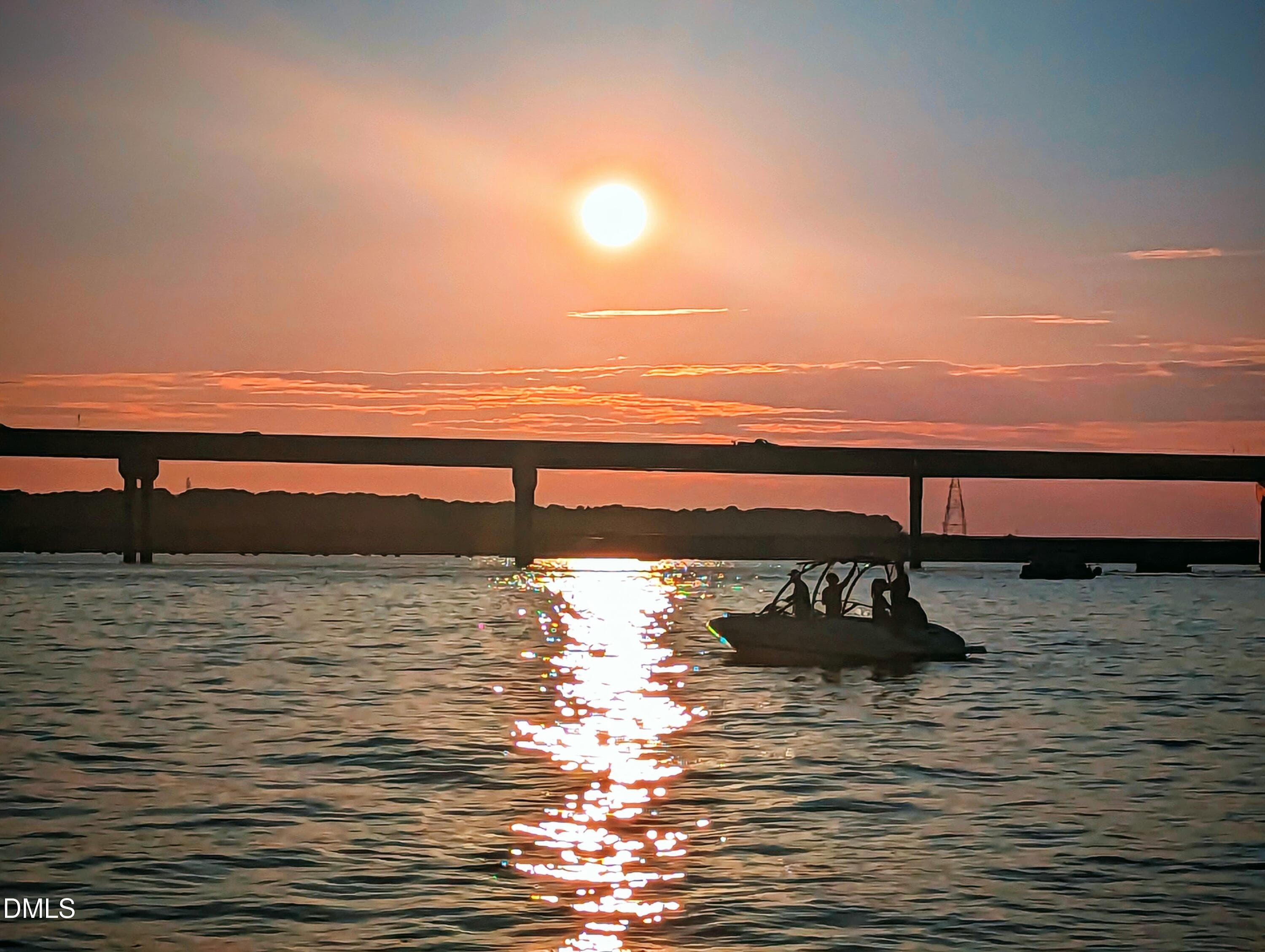 SUNSET LAKE - 432 Washington Street, Boydton, VA 23917, Boydton