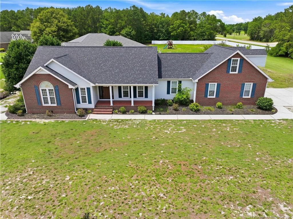 Photo 2 - 44 Oak Hill Drive, Dunn, NC 28334