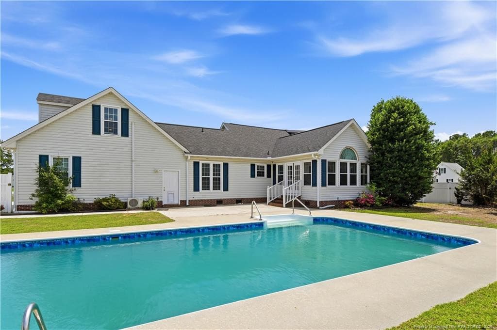 Photo 4 - 44 Oak Hill Drive, Dunn, NC 28334