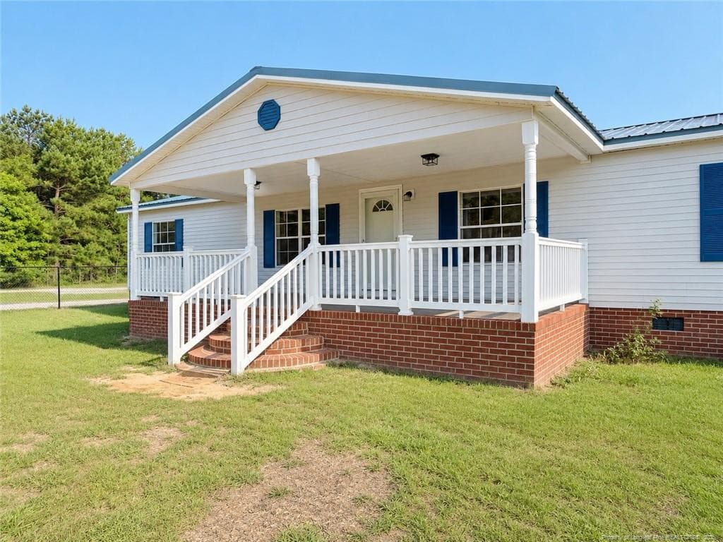 Photo 2 - 3460 Sunnydale Drive, Fayetteville, NC 28312, Fayetteville