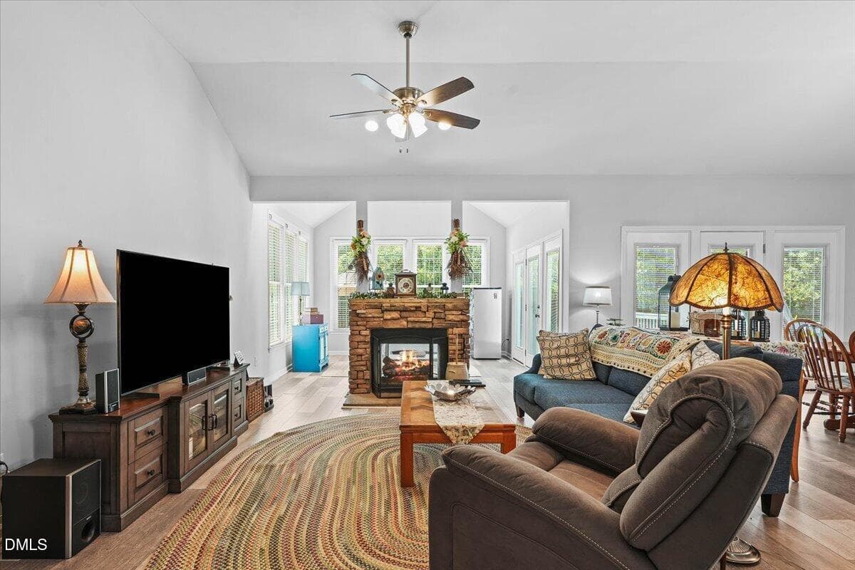09-3331 Swinford Ct-9 - 3331 Swinford Court, Raleigh, NC 27604, Raleigh