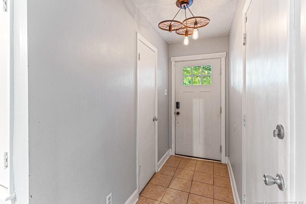 Photo 4 - 4305 Falls Drive, Hope Mills, NC 28348