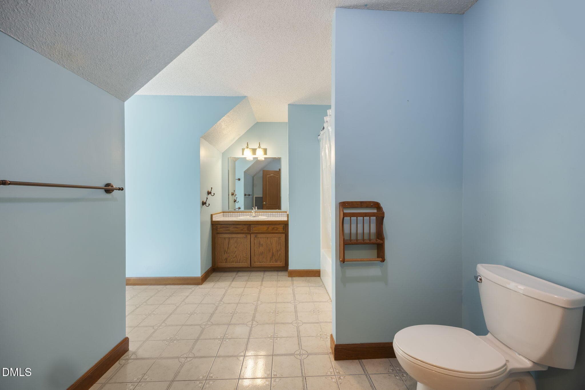 48-web-or-mls-484A1128 - 3208 Shady Grove Road, Durham, NC 27703, Durham