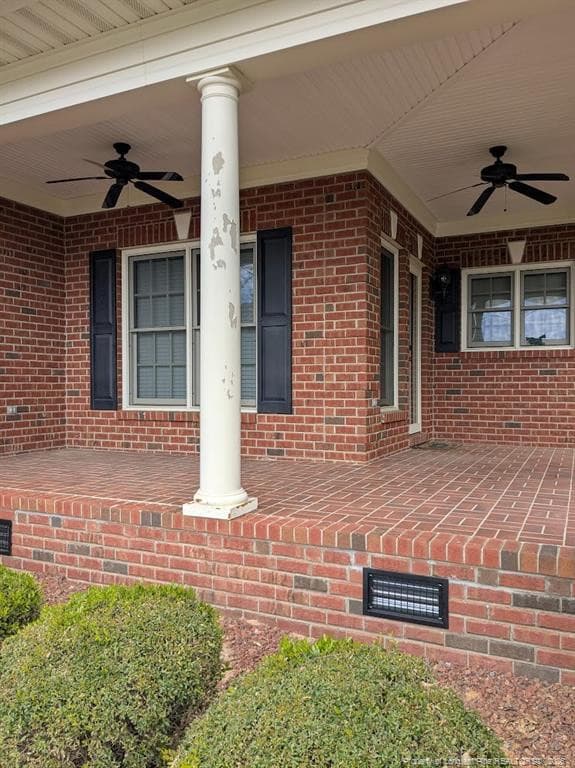 Photo 2 - 3647 Lakeshore Drive, Hope Mills, NC 28348