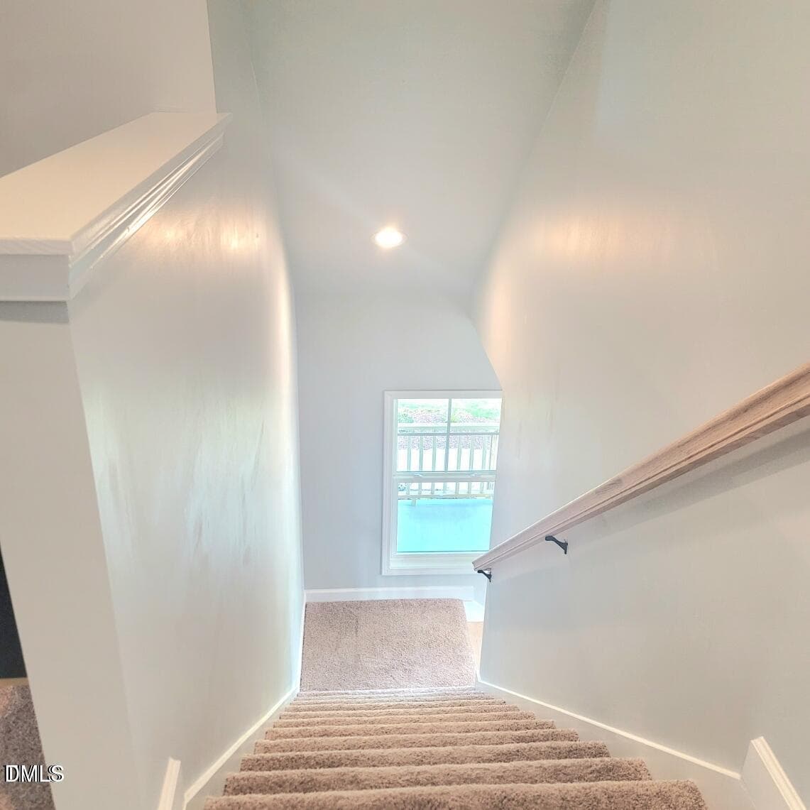 Stairwell MLS - 253 Montgomery Heights Road, Selma, NC 27576