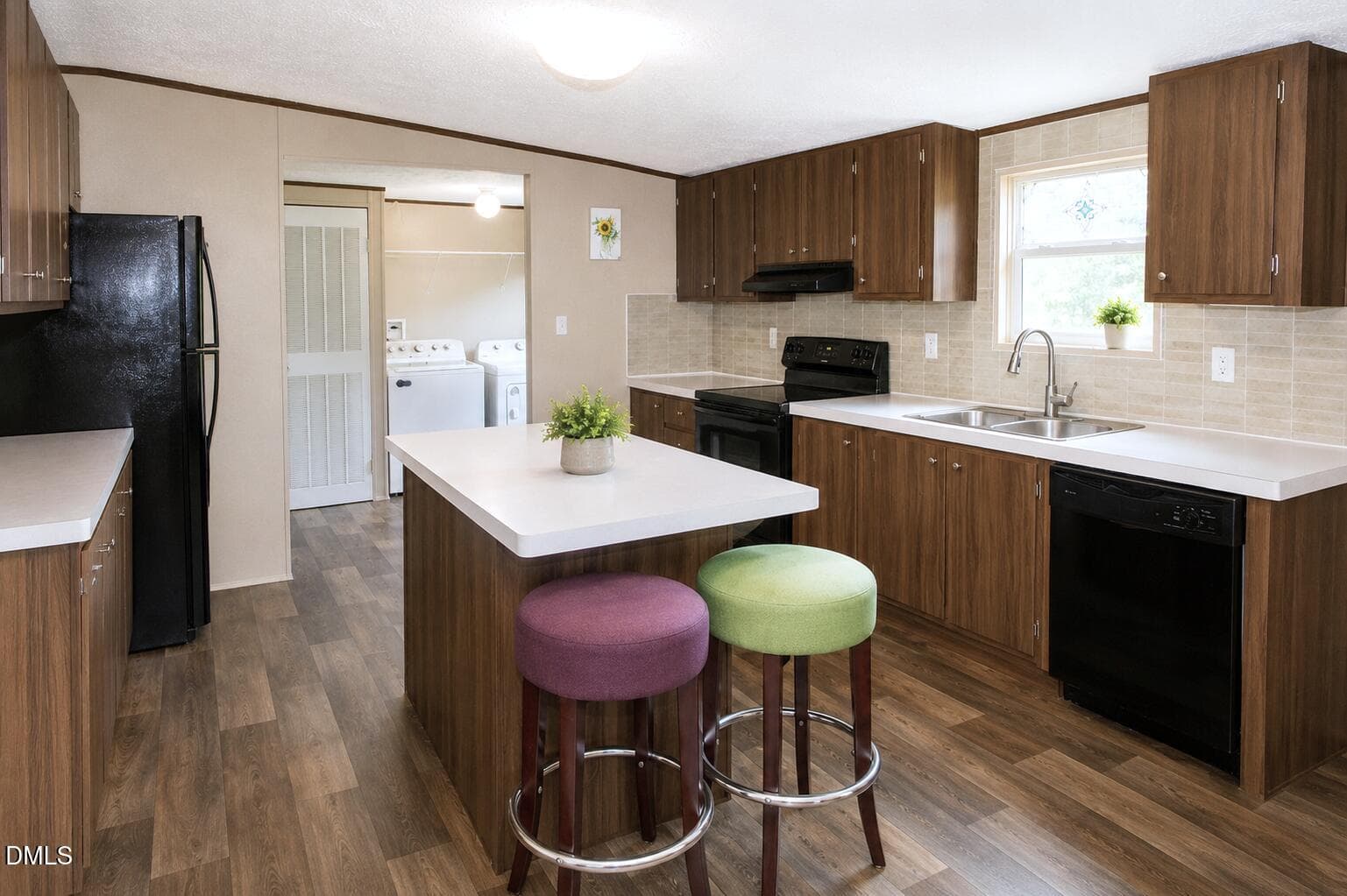 Kitchen - 313 Old Country Lane, Selma, NC 27576