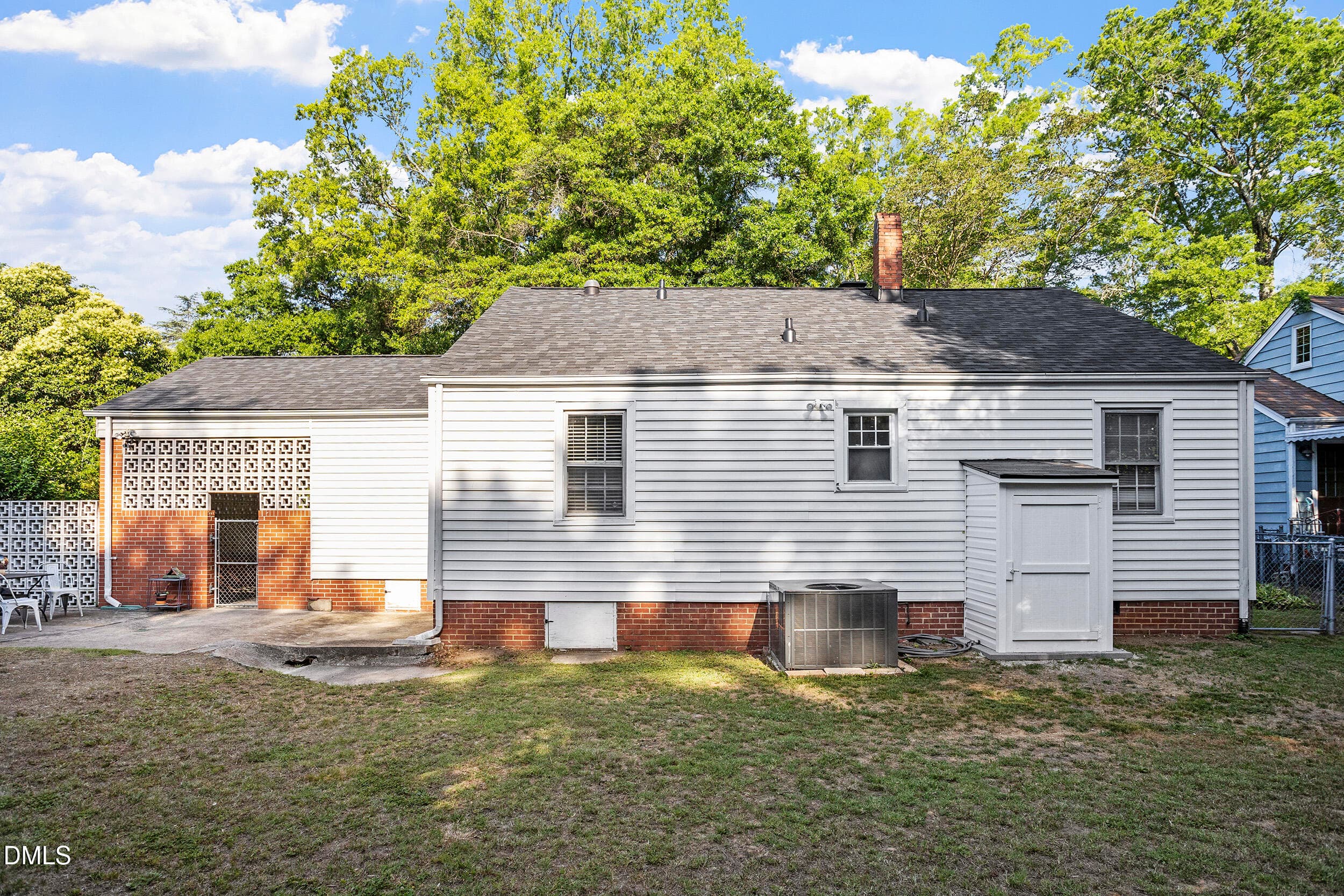 02-2402 Shenandoah Ave [2932206]2_02 - 2402 Shenandoah Avenue, Durham, NC 27704, Durham