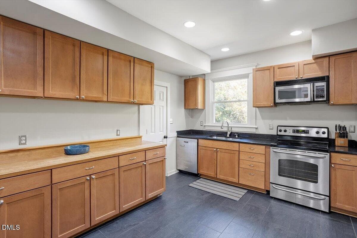 26-807 E Edenton St [2628066]_26 - 807 E Edenton Street, Raleigh, NC 27601, Raleigh