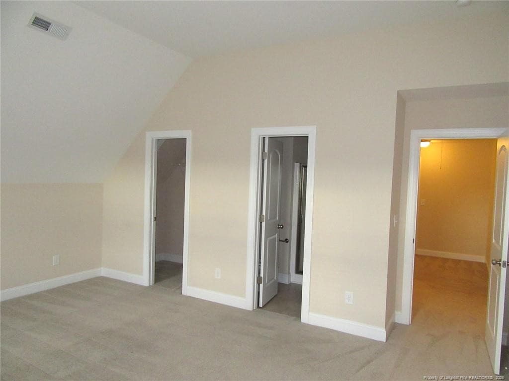 En-suite Bathroom in Second Bedroom - 512 Rossendale Drive, Hope Mills, NC 28348